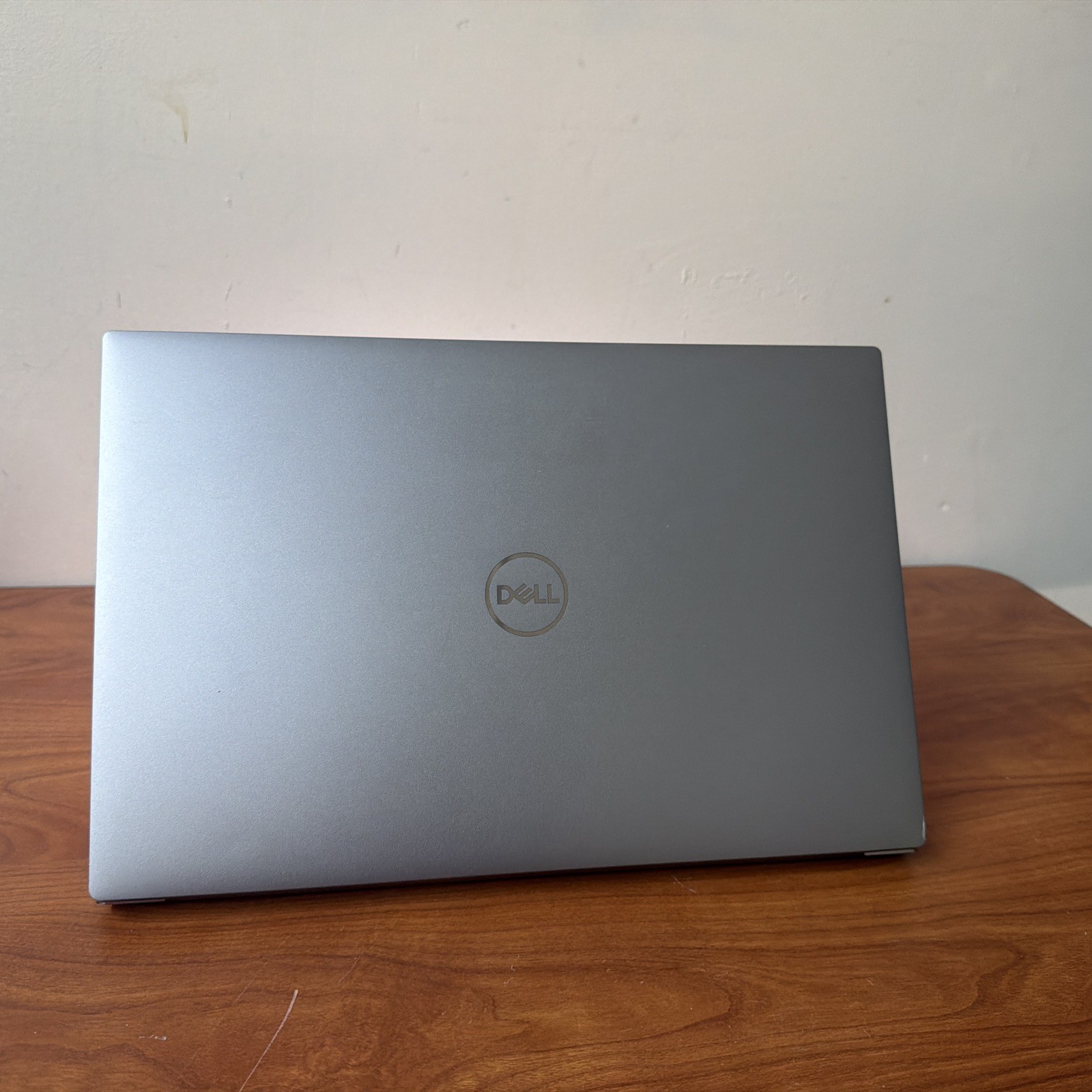 Touch Dell Precision 5550 | Xeon W-10855M | 32GB RAM 512Gb NVIDIA Quadro T1000