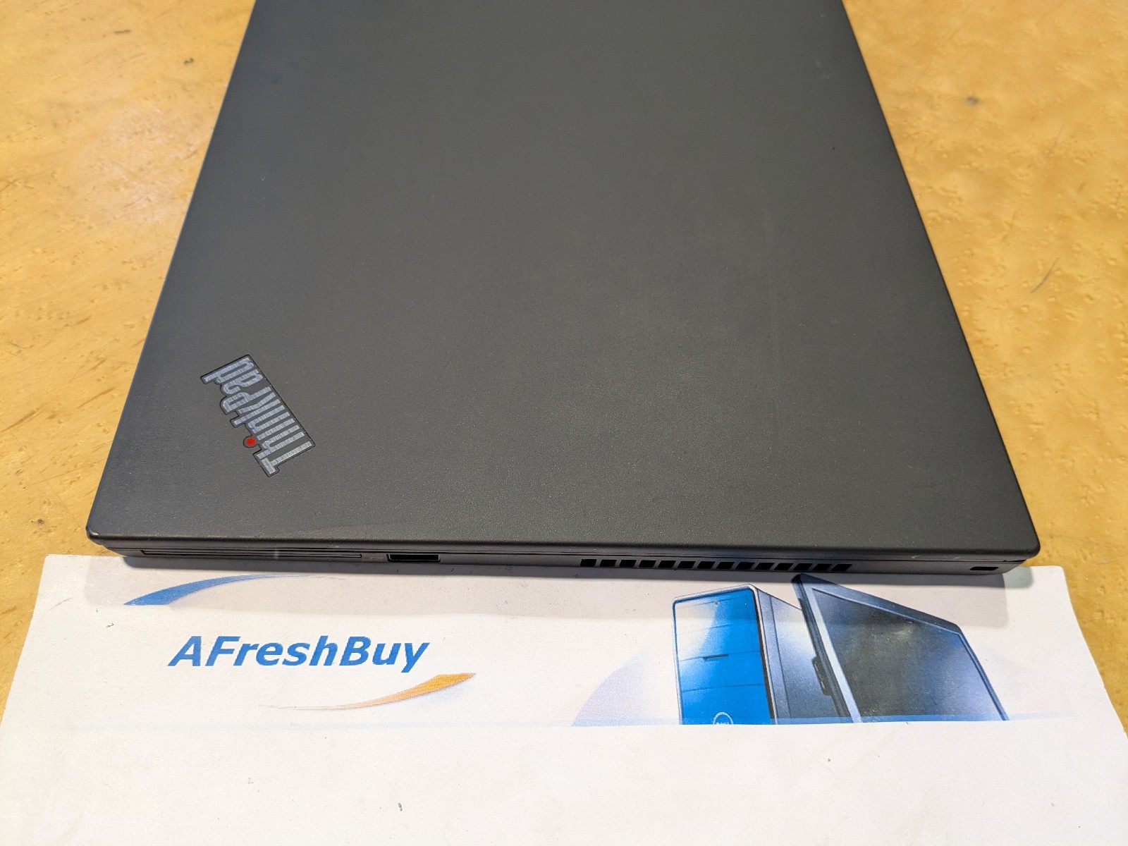 Lenovo Thinkpad P15s Gen 2 i7-1165G7 2.8GHz 16GB Ram 512GB SSD Quadro T500 No OS