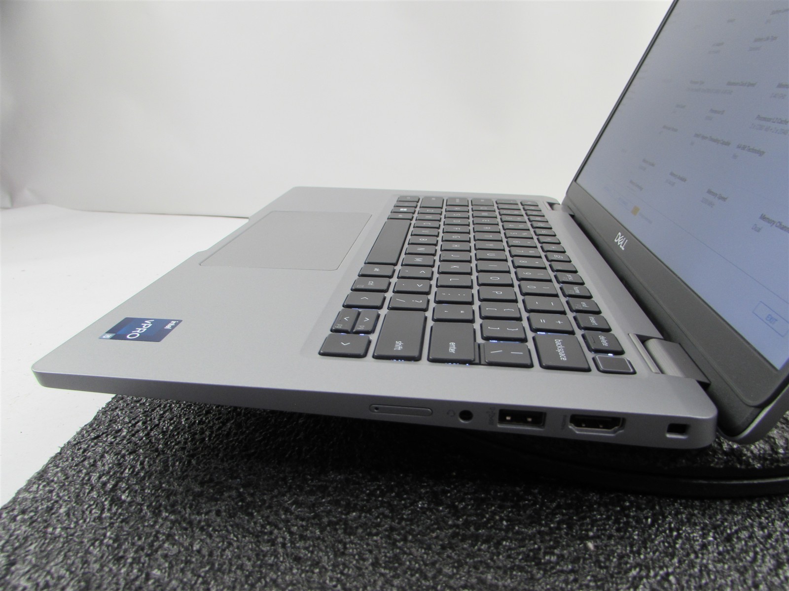 DELL LATITUDE 5330 FHD TOUCHSCREEN I5-1245U 10 CORE 512GB SSD 16GB RAM NO O.S