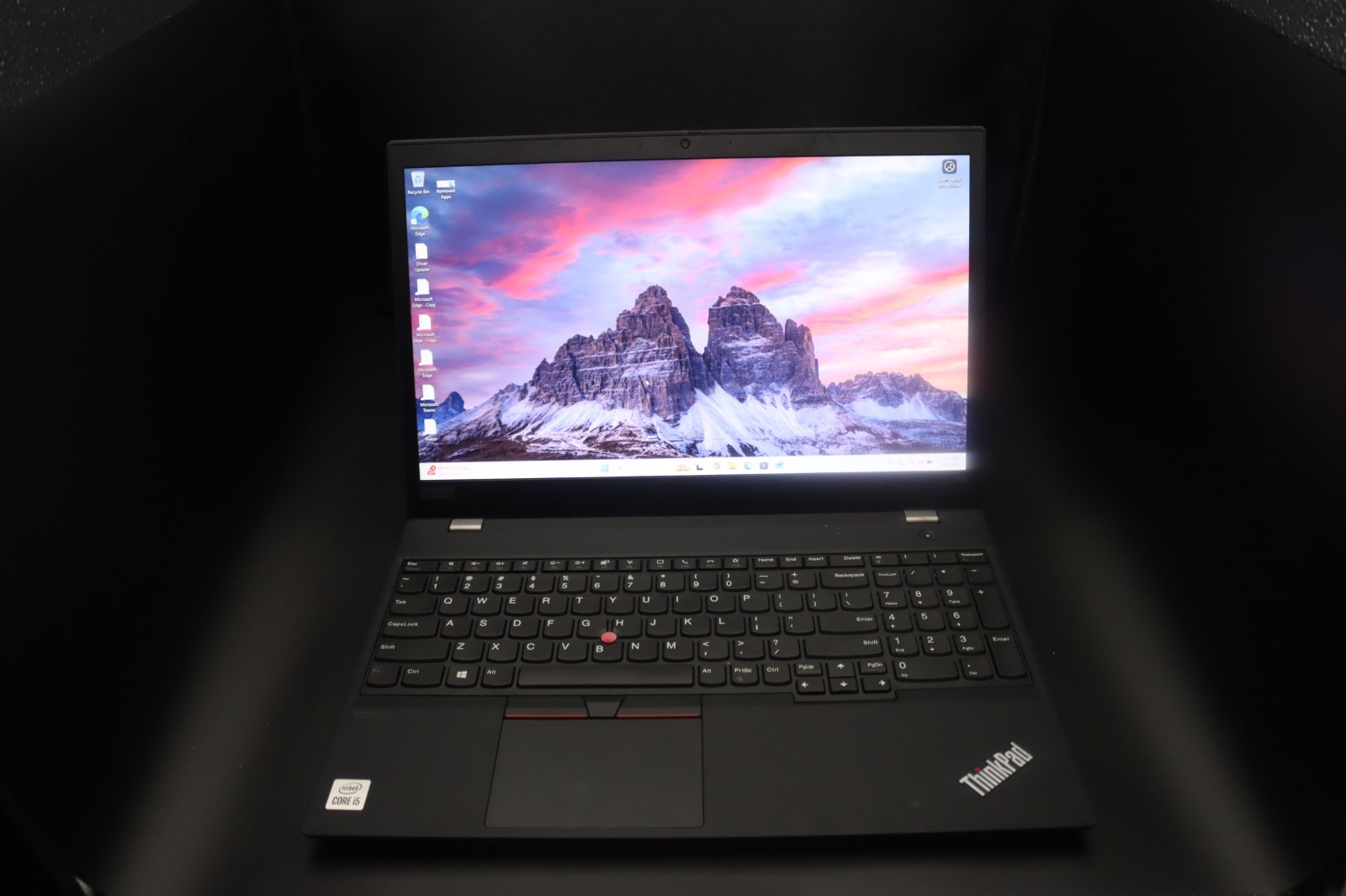 Lenovo ThinkPad T15 Gen 1 1.6 GHz i5-10210U 8GB Ram 256GB SSD – Very Good
