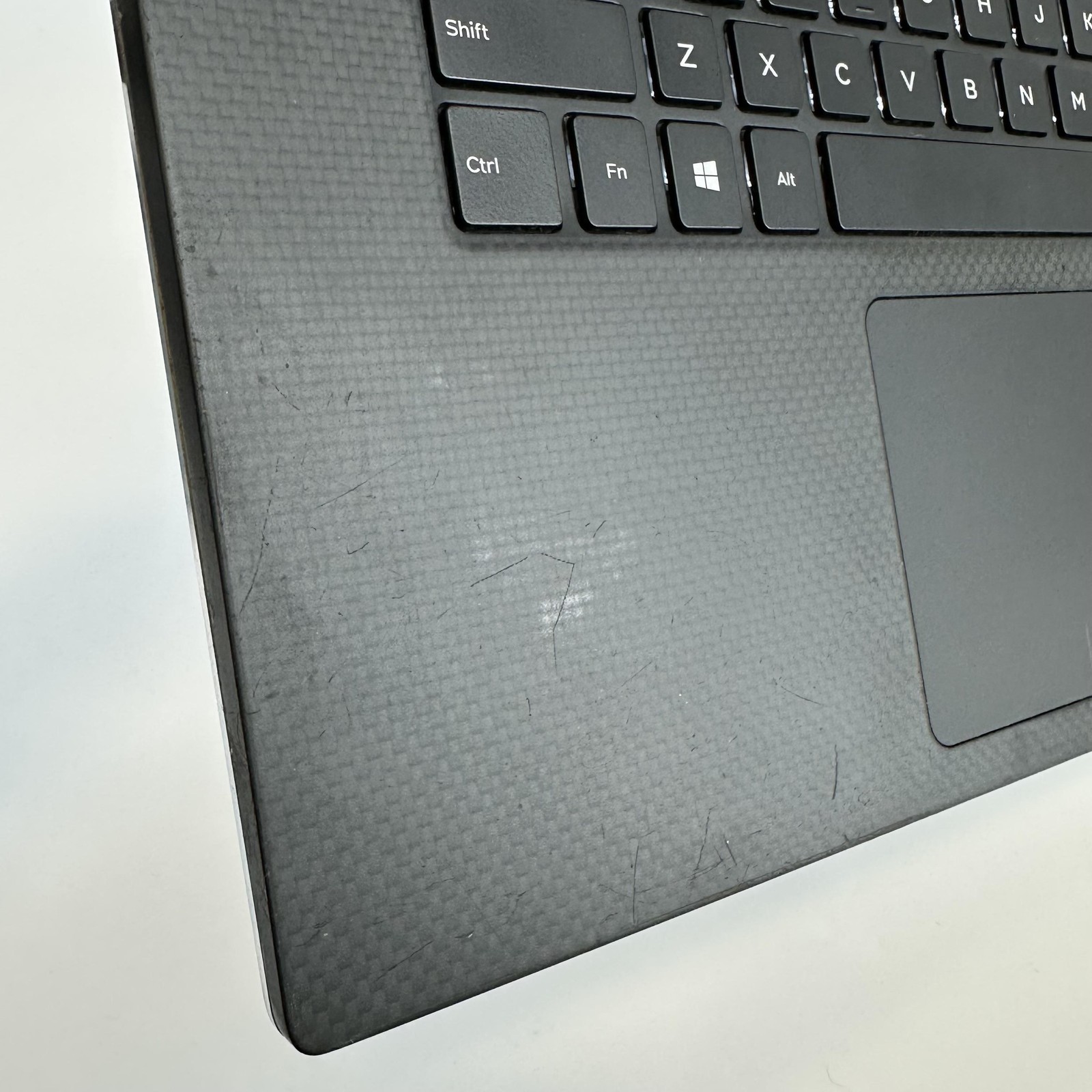 Dell XPS 15 9570 4K TOUCH i7-8750H 2.2GHz 32GB 1TB GTX 1050 Ti Max-Q Sticky Keys