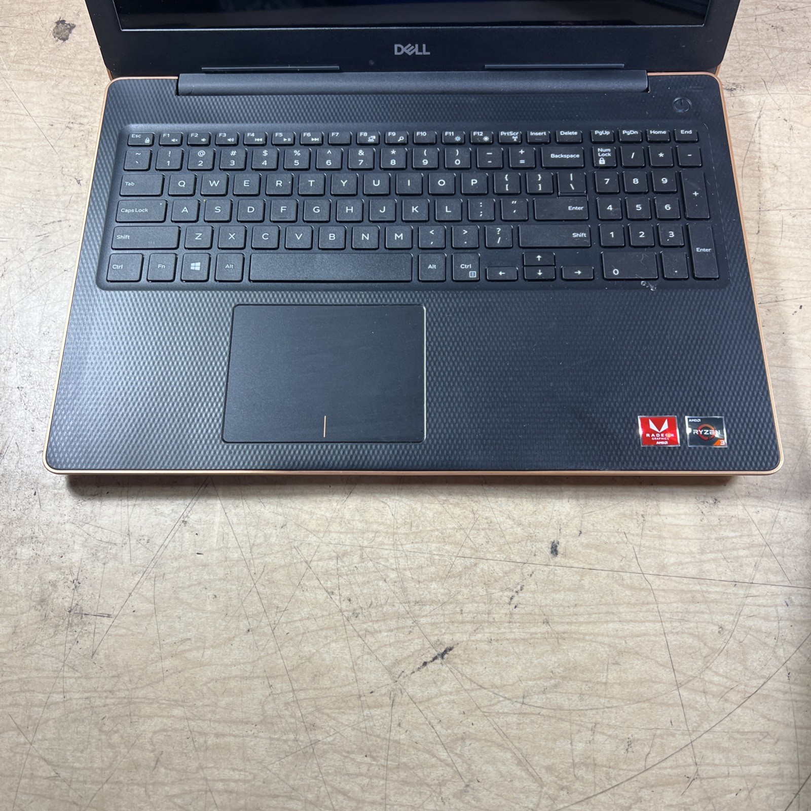 DELL INSPIRION 3585 AMD RYZEN 3 2200U 8GB RAM **NO HD/ NO CADDIE/ NO OS