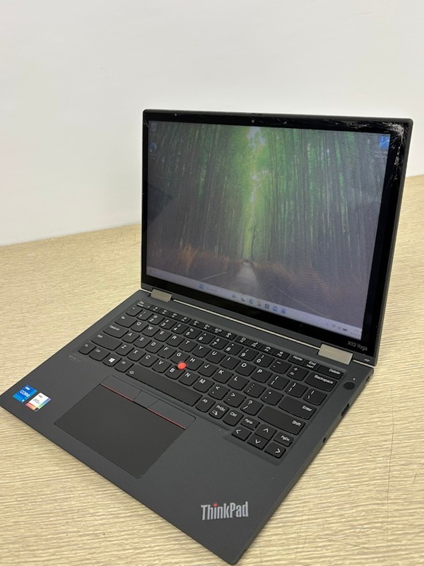 Lenovo ThinkPad X13 Yoga Gen 2 i5-1135G7 16GB 256GB SSD W11P (for parts/repair)