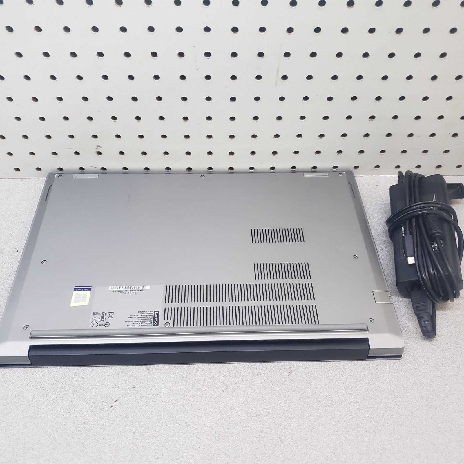 Lenovo ThinkPad E15 15.6″ FHD Intel i7-10510U 512GB SSD 16GB Win11 Pro