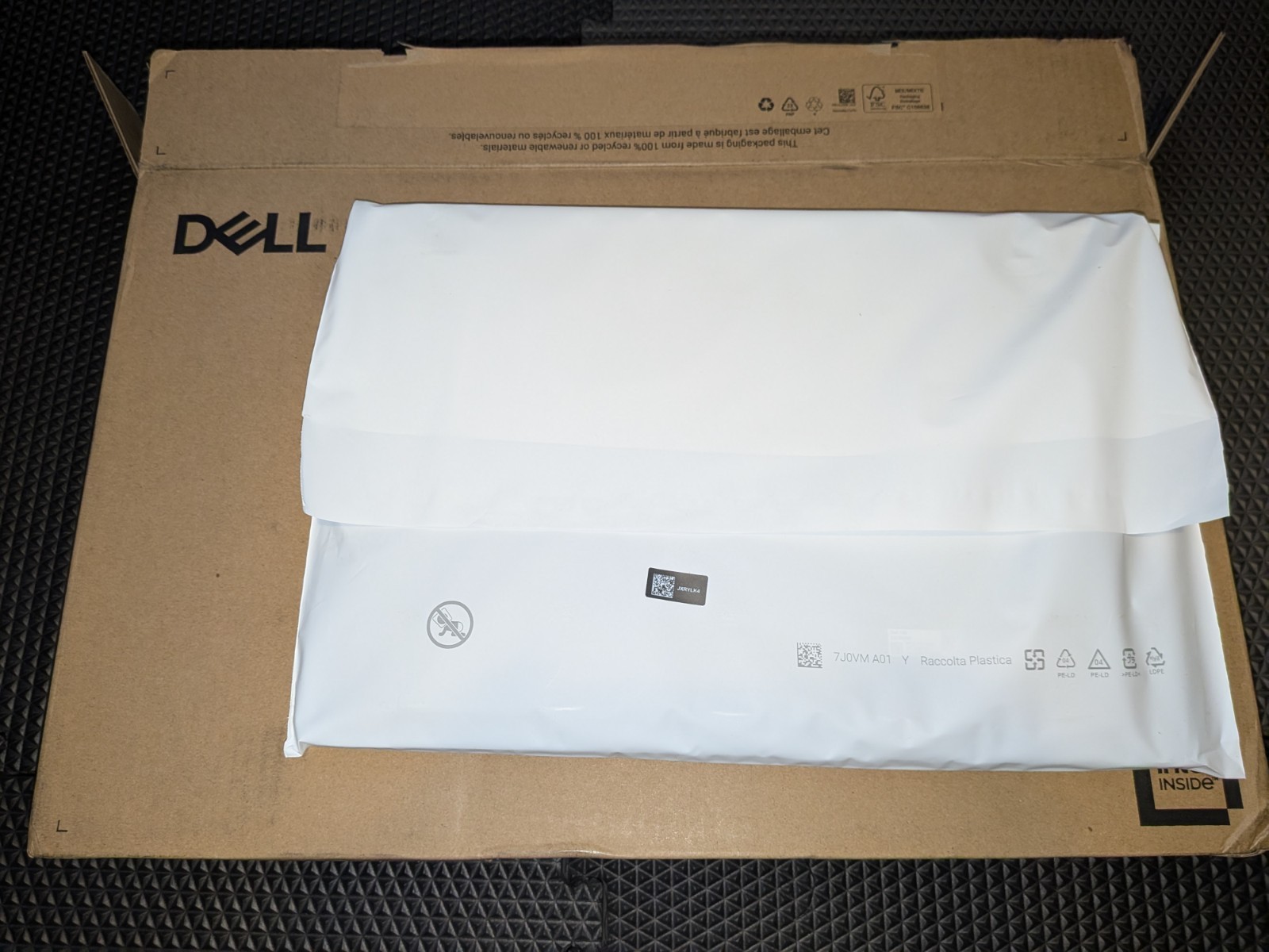 NEW Dell 16S DS16260 32GB RAM , OLED SCREEN, TOUCH SCREEN Intel® Core™ Ultra 9
