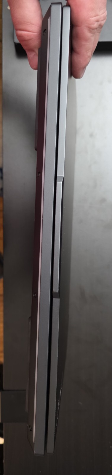 Lenovo 16 legion pro 7i 16IRX8H Gaming Laptop (Onyx Gray) 4090 GPU