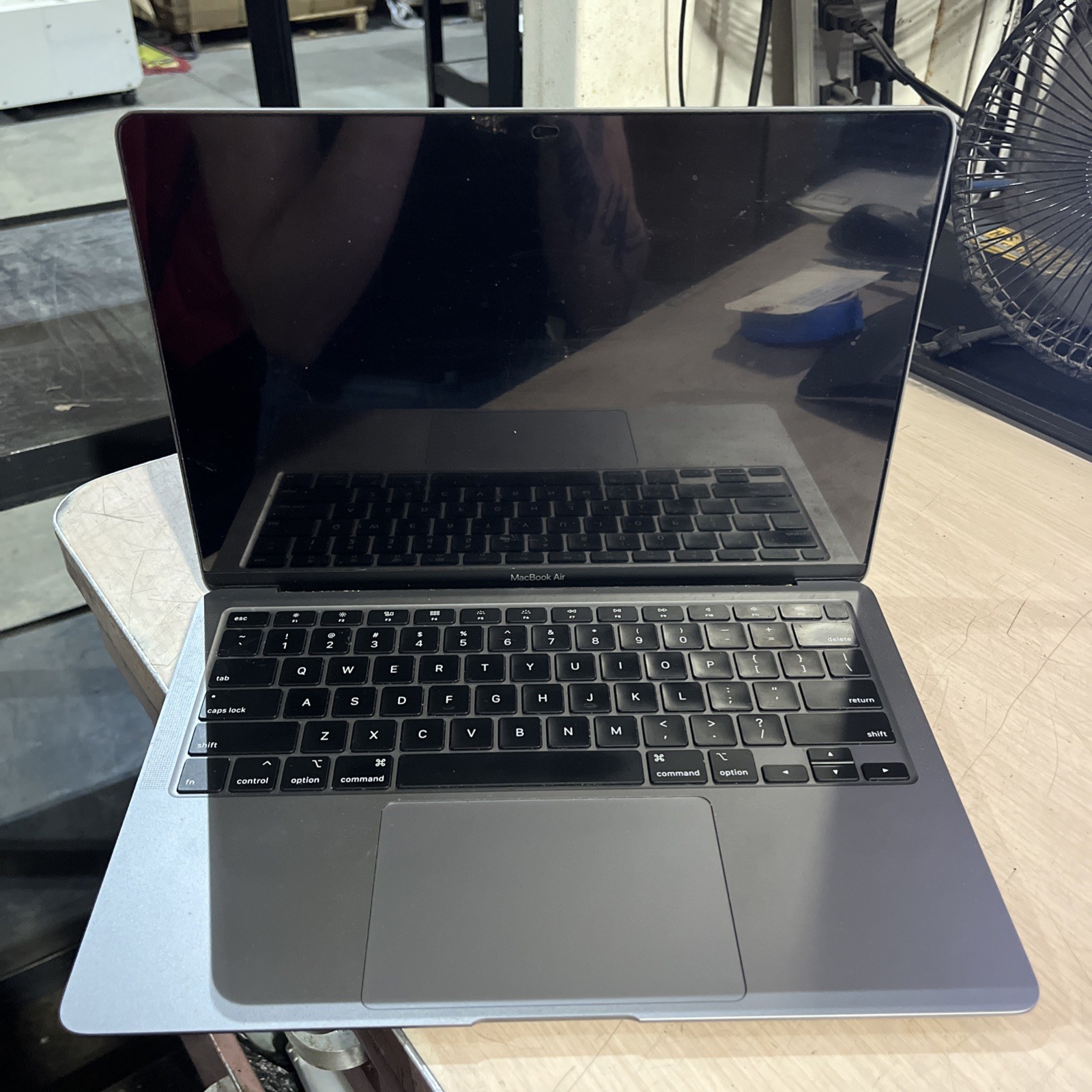 APPLE MACBOOK AIR 13″ SCISSOR, 2020 CORE I3-1000NG4 1.1GHZ 8GB RAM 256SSD +