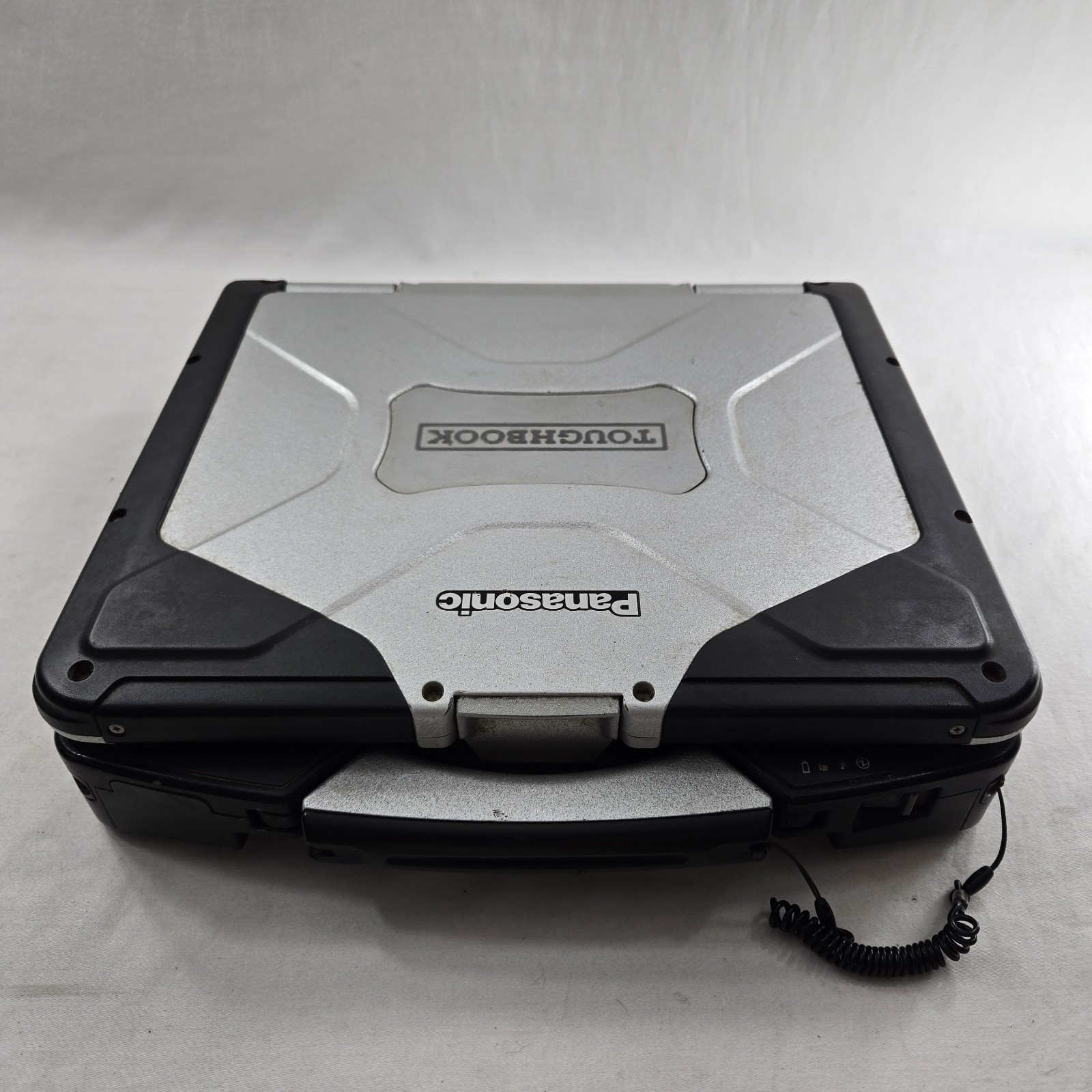 Panasonic Toughbook CF-31 MK5 i5-5300U 2.3GHz 256GB SSD 8GB Ram W11 — Grade B