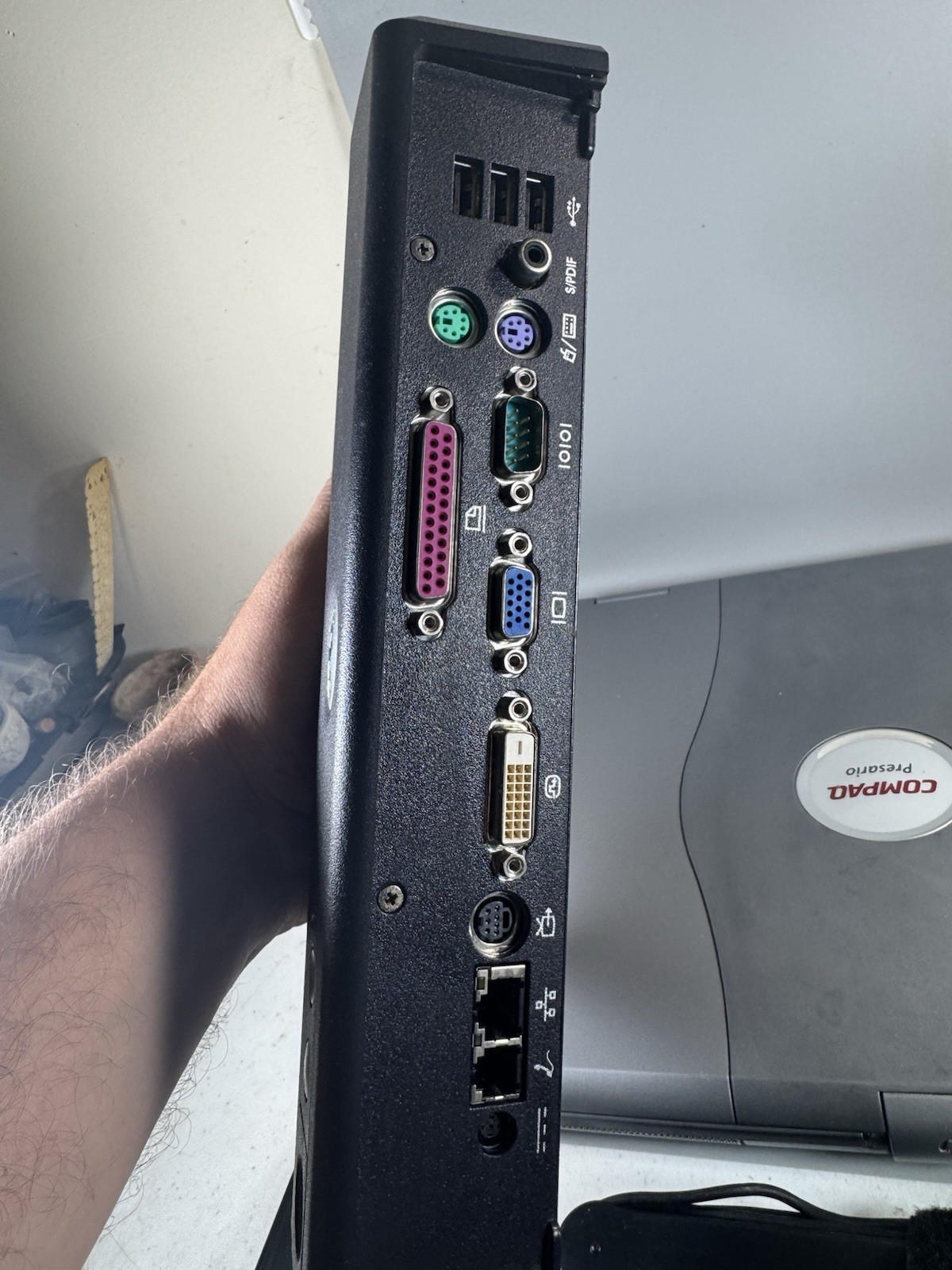 Compaq Presario 1700 Laptop Boots Windows 98 w/ Bag PSU HP CD-RW Dock