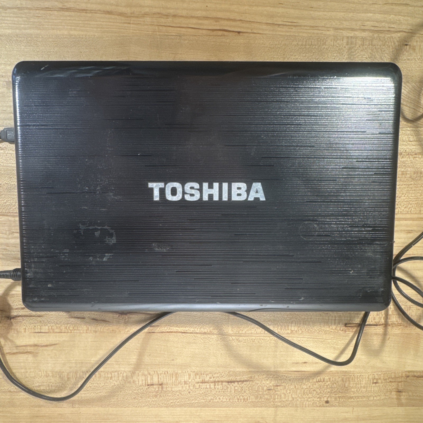 Toshiba Satellite P755 Laptop Intel Core i7-2670 QM 2.20 GHz 8GB Ram Win7 READ