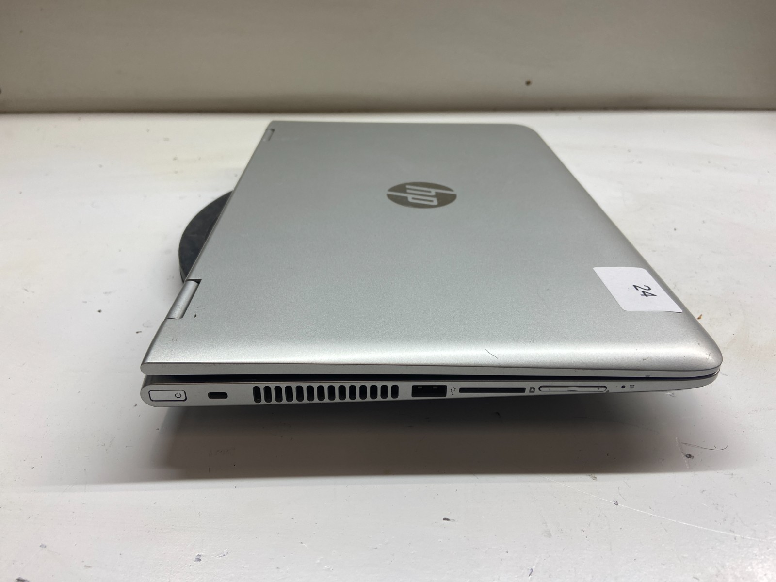 HP Pavilion 13-S120NR Touch Screen Laptop Intel Core i3-6100u 4GB 500GB HDD