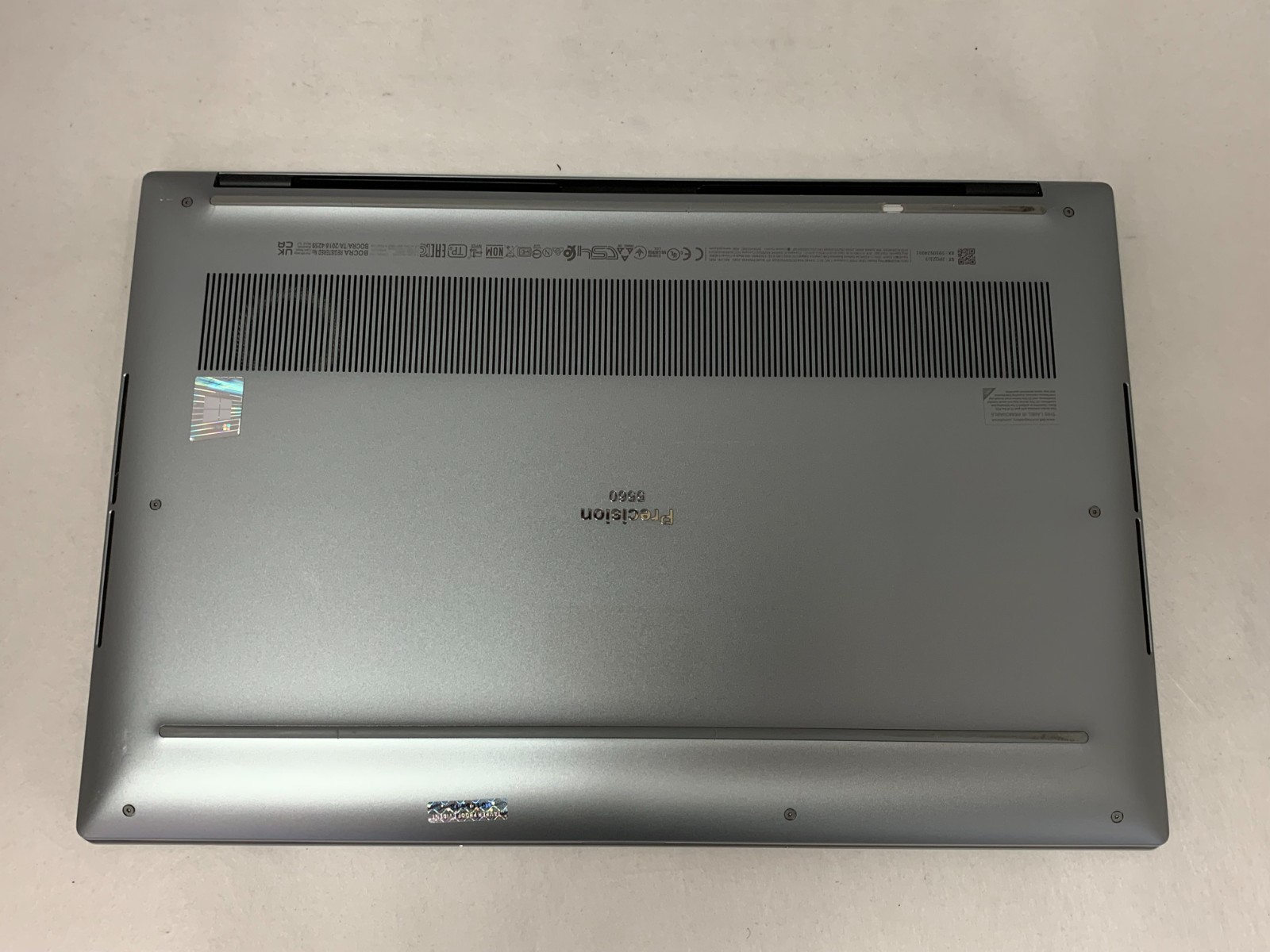 Dell Precision 5560 15.6″ UHD+ Touch i7-11850H 32GB 512GB NVMe NVIDIA RTX A2000