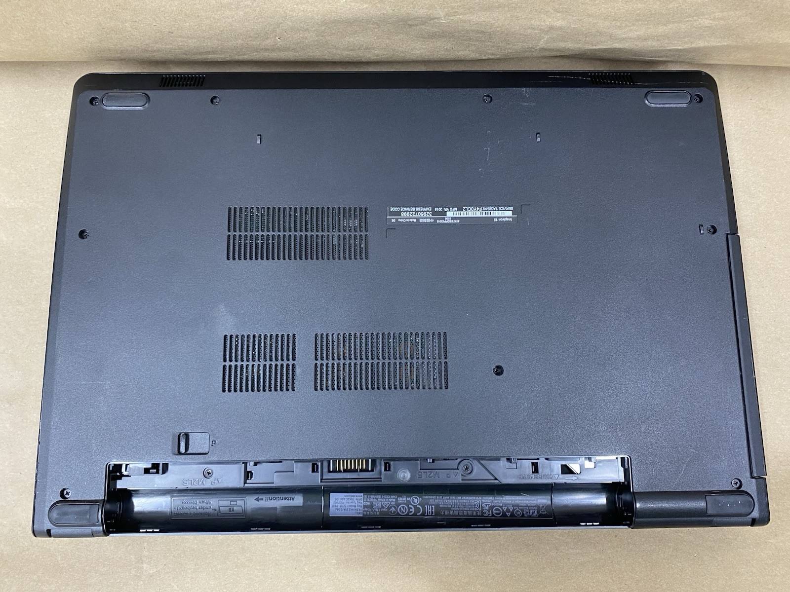 Lot of (2) Dell Inspiron 15-3567 – 15.5″ HD – i3-6006U – No RAM – NO HDD/OS