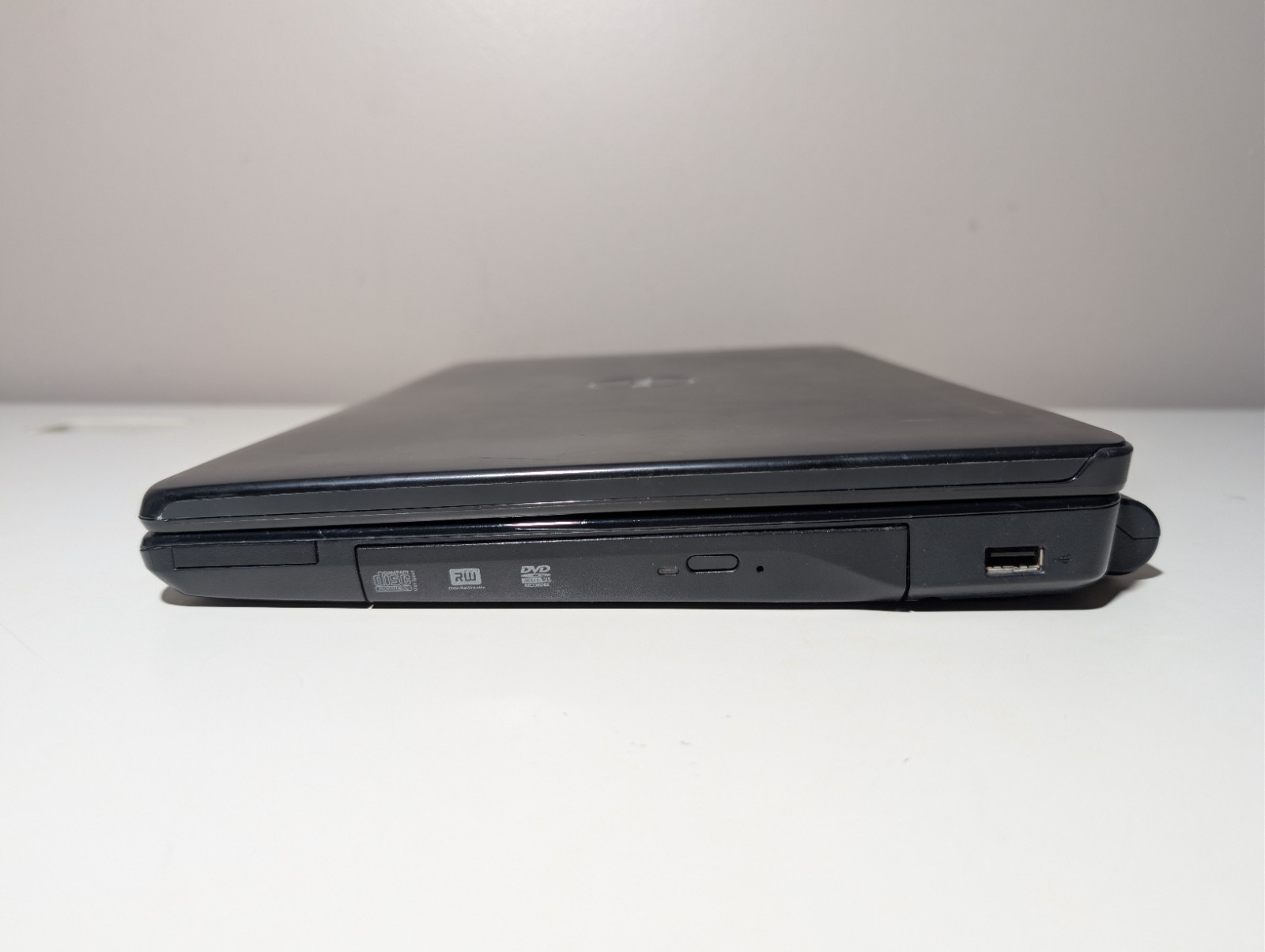 DELL INSPIRON 1545 | PENTIUM DUAL CORE T4400 4GB RAM 128GB SSD | HD WIN XP | DVD