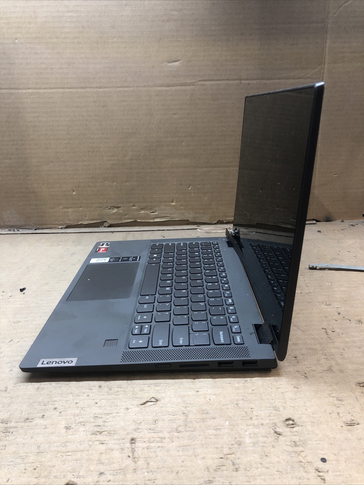 Lenovo ideapad 5, AMD Ryzen 7 5700U @1.8GHz, 8GB RAM, NO SSD/OS, For Parts