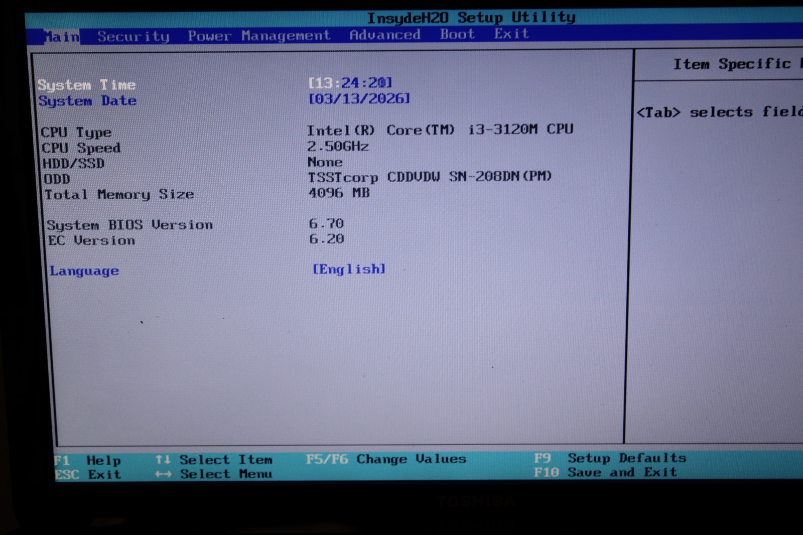 Toshiba Satellite L855-S5405 i3-3120M @ 2.5 GHz 4GB RAM No SSD No OS