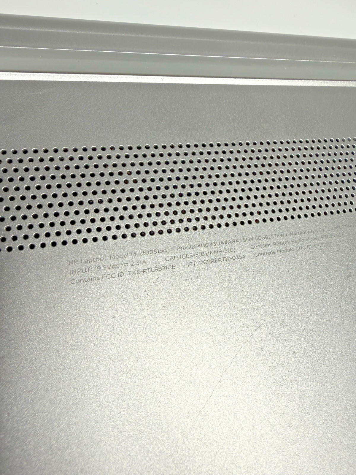 HP 14-cf0051od 14″ Laptop i5-8250U 8GB RAM 256GB SSD Windows 11 w/OEM Charger