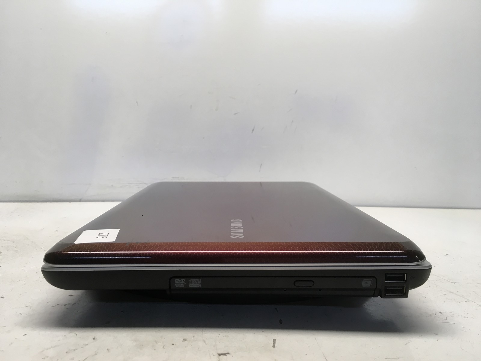 Samsung NP-R530-JA04US Intel Pentium Dual-Core T4400 2.2GHz 4 GB NO HDD No Batt