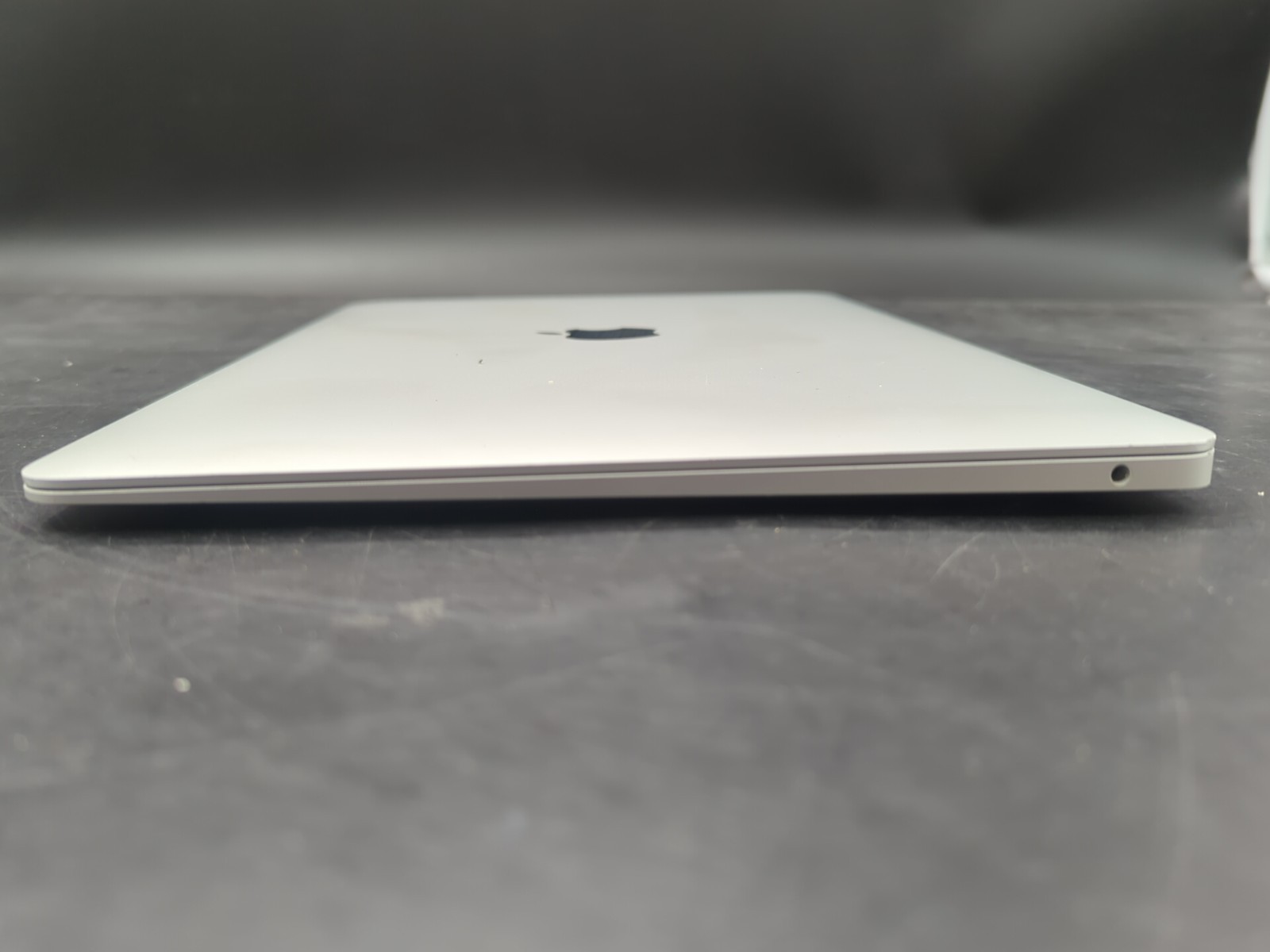 MacBook Air 8,1 a1932: i5 8th Gen: 16GB Ram: 500GB SSD: Sonoma: Tested & Wiped
