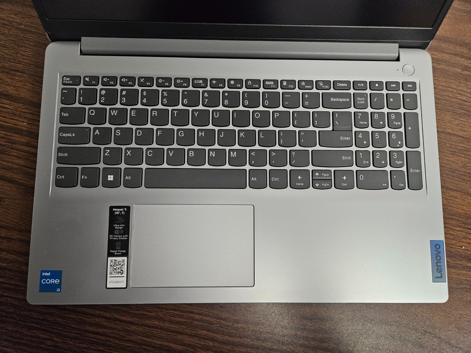 Lenovo IdeaPad 1i 15.6″ Touchscreen i3-1215U 256GB SSD 8GB RAM Windows 11