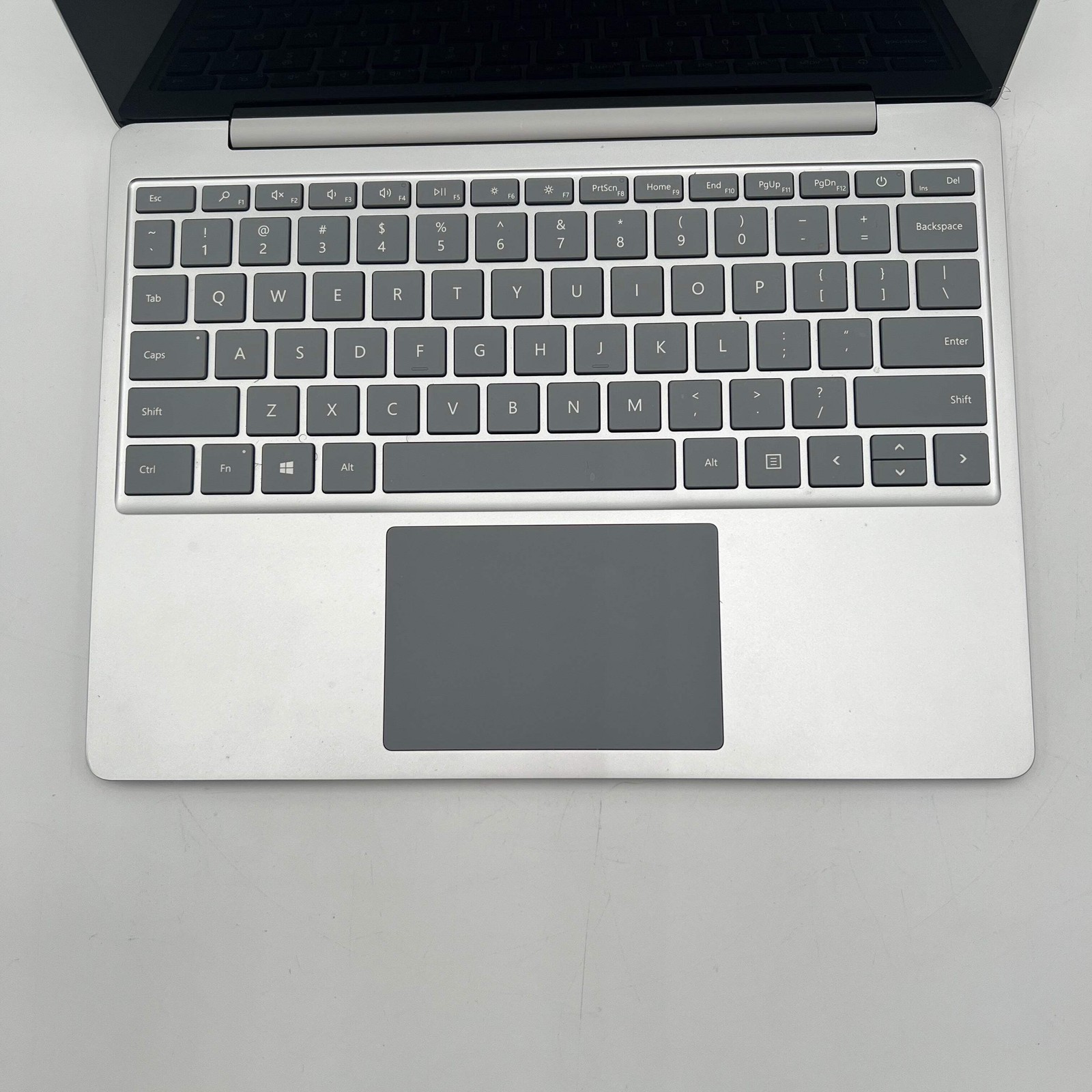 Microsoft Surface Laptop Go 1943 2020 12-inch Core i5 4GB RAM 64GB Silver