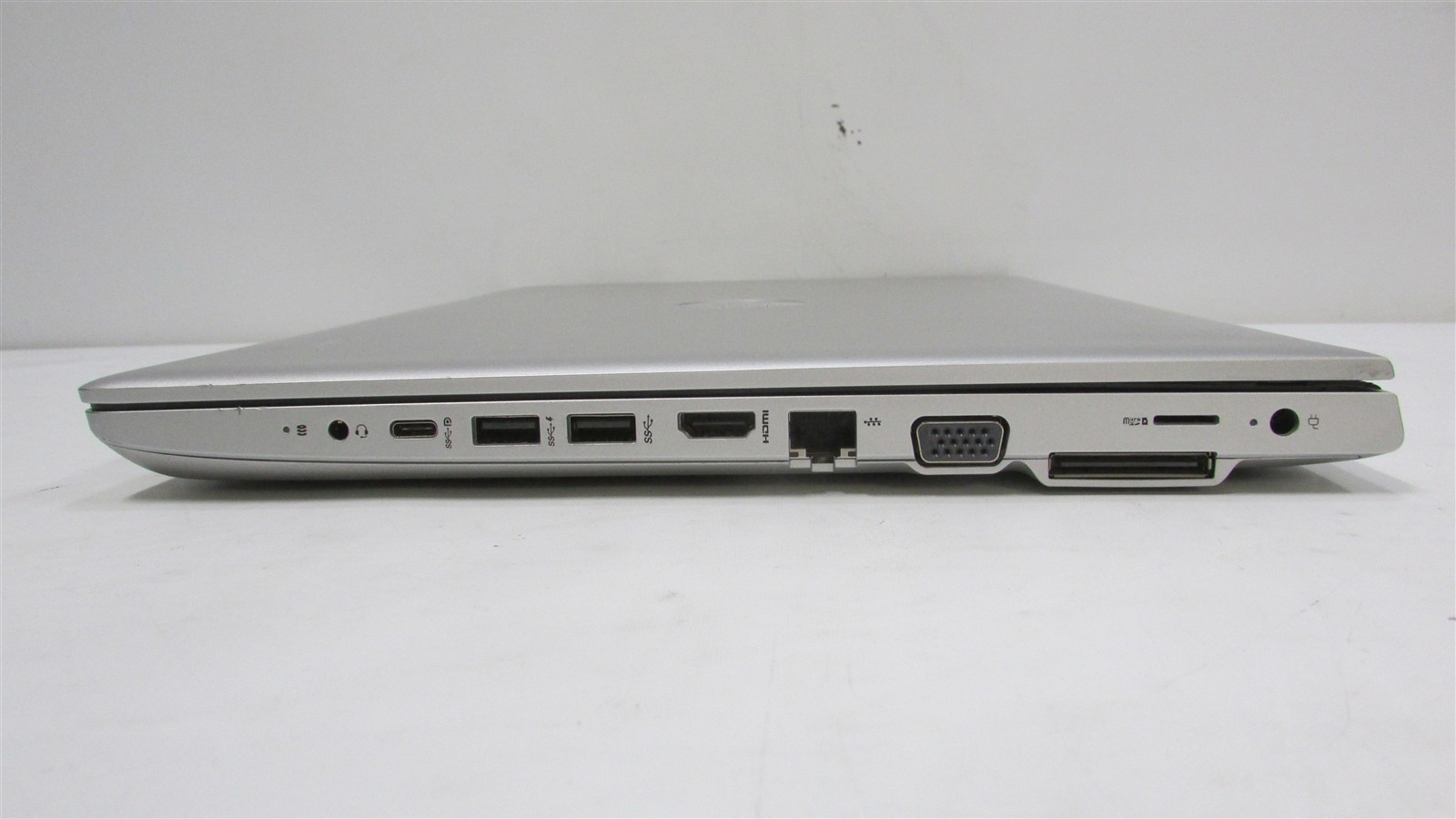 HP Probook 650 G5 i5-8265U 1.6GHz 16GB RAM 256GB m.2 15.6″ Win 11 Home MISS KEY