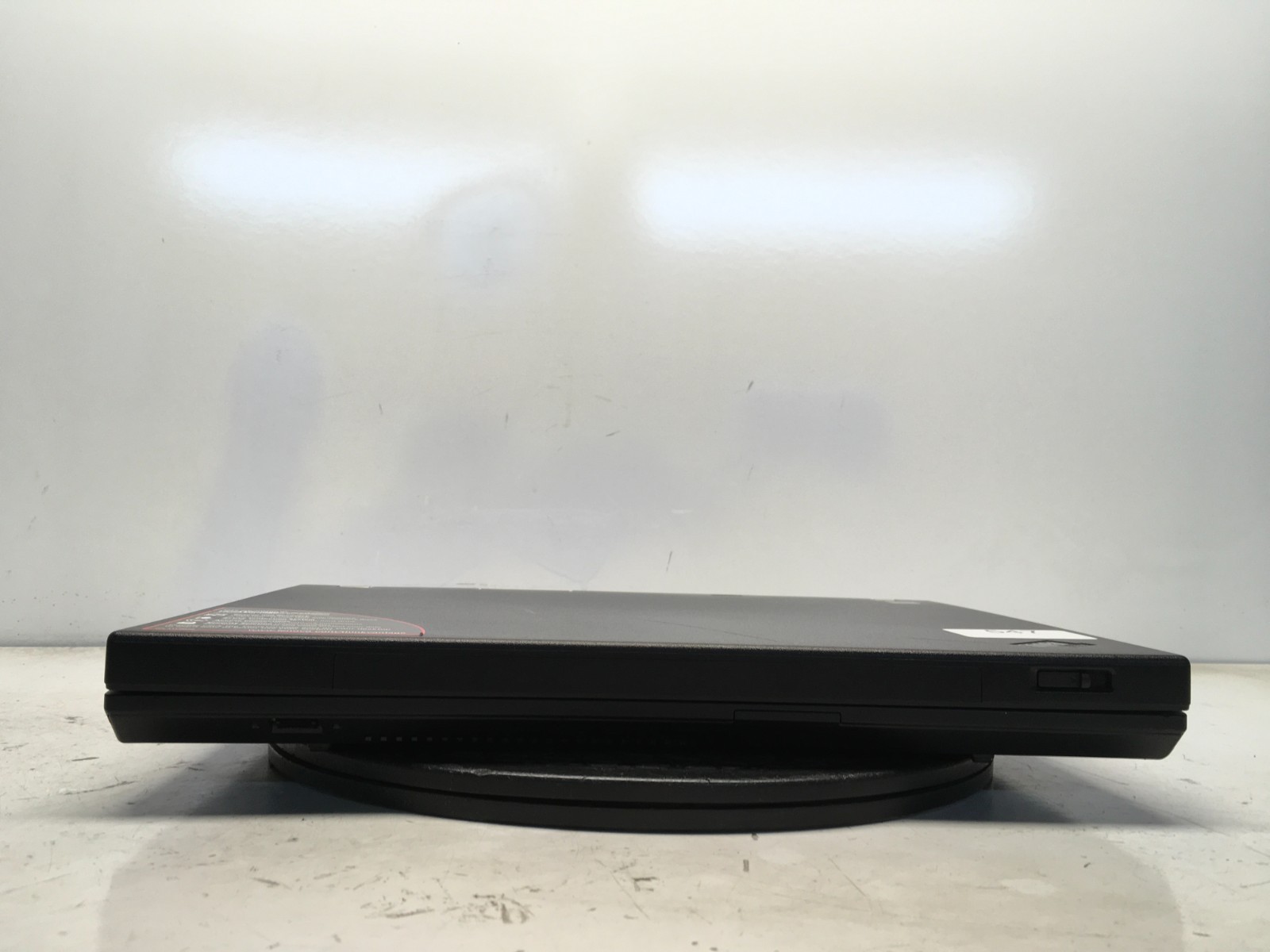Lenovo ThinkPad R61I Intel Pentium T2390 1.86GHz 1 GB NO HDD