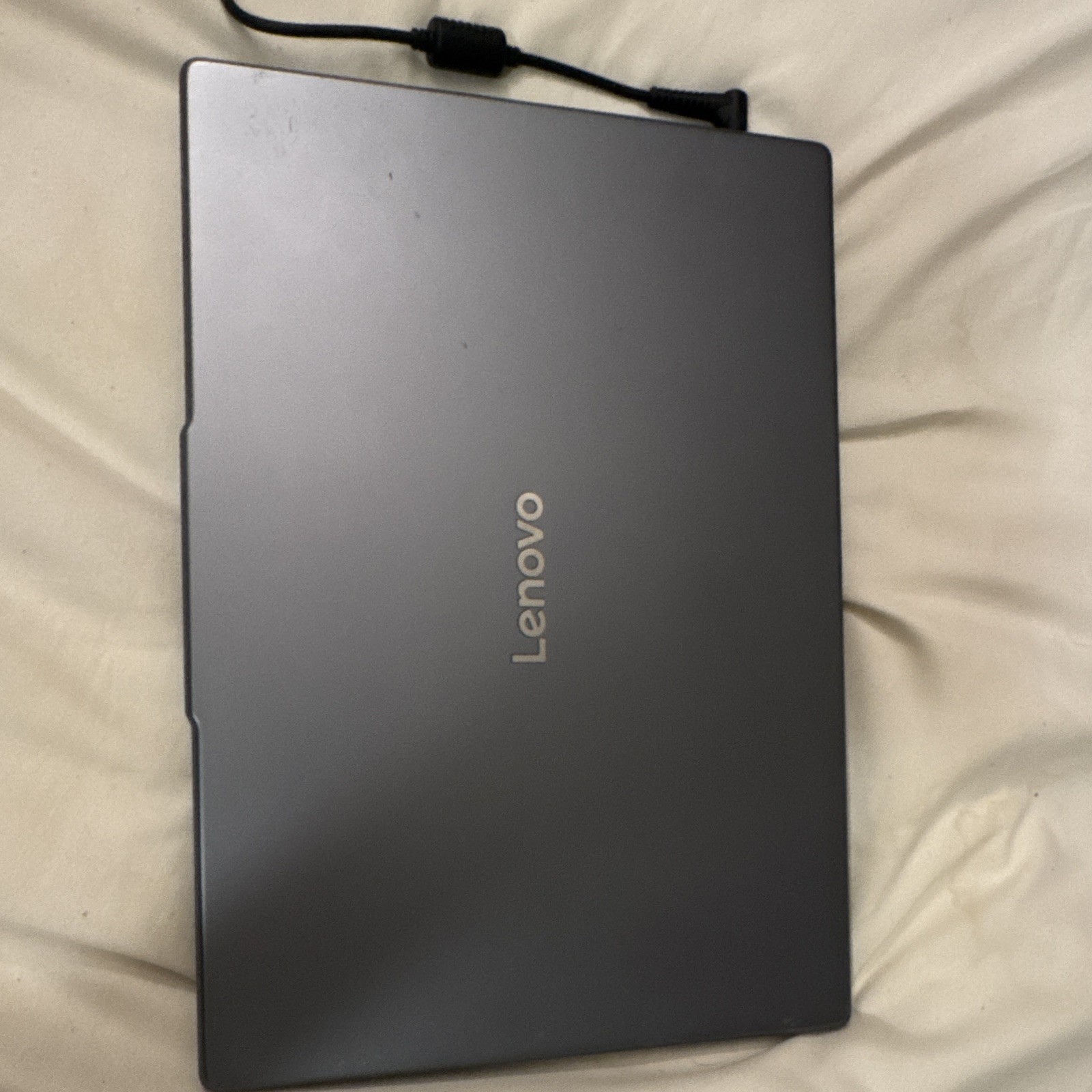 Lenovo IdeaPad Slim 3 15AHP10 15.6” Laptop Ryzen / SSD / Charger Included
