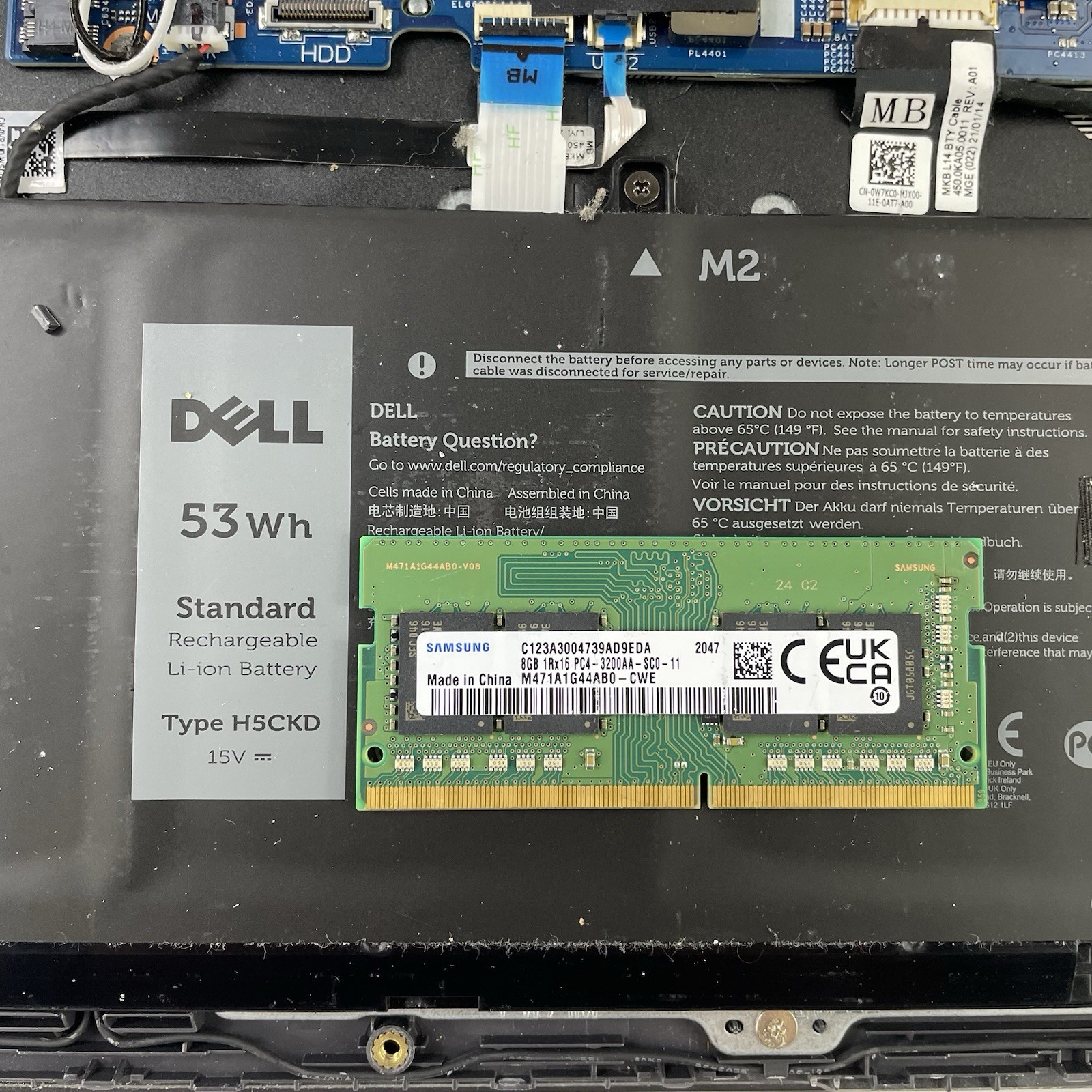 Dell Latitude 3510 15.6″ i5-10210U 1.60GHz 8GB RAM No SSD No OS – Bad Top/Corner