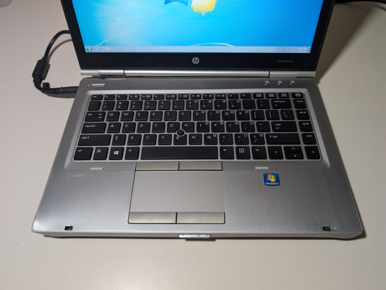 HP EliteBook 8470P | i7 3rd Gen 4GB RAM 320GB HDD | HD Windows 7 Pro 32-Bit