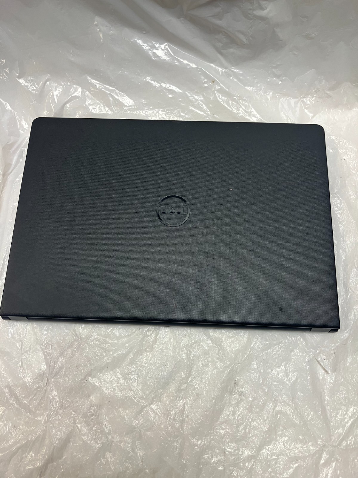 Dell Inspiron 15-3567 Intel Core i5 7th gen No HD 8gb RAM FOR PARTS