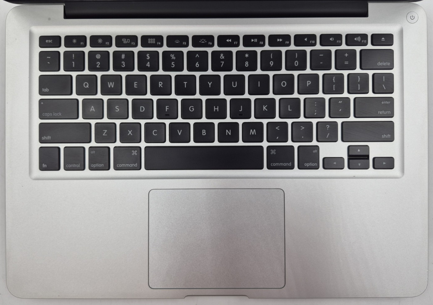 Apple MacBook Pro 13″ Mid 2012 i5-3210M 2.50GHz 4GB RAM 120GB SSD Track Pad Bad