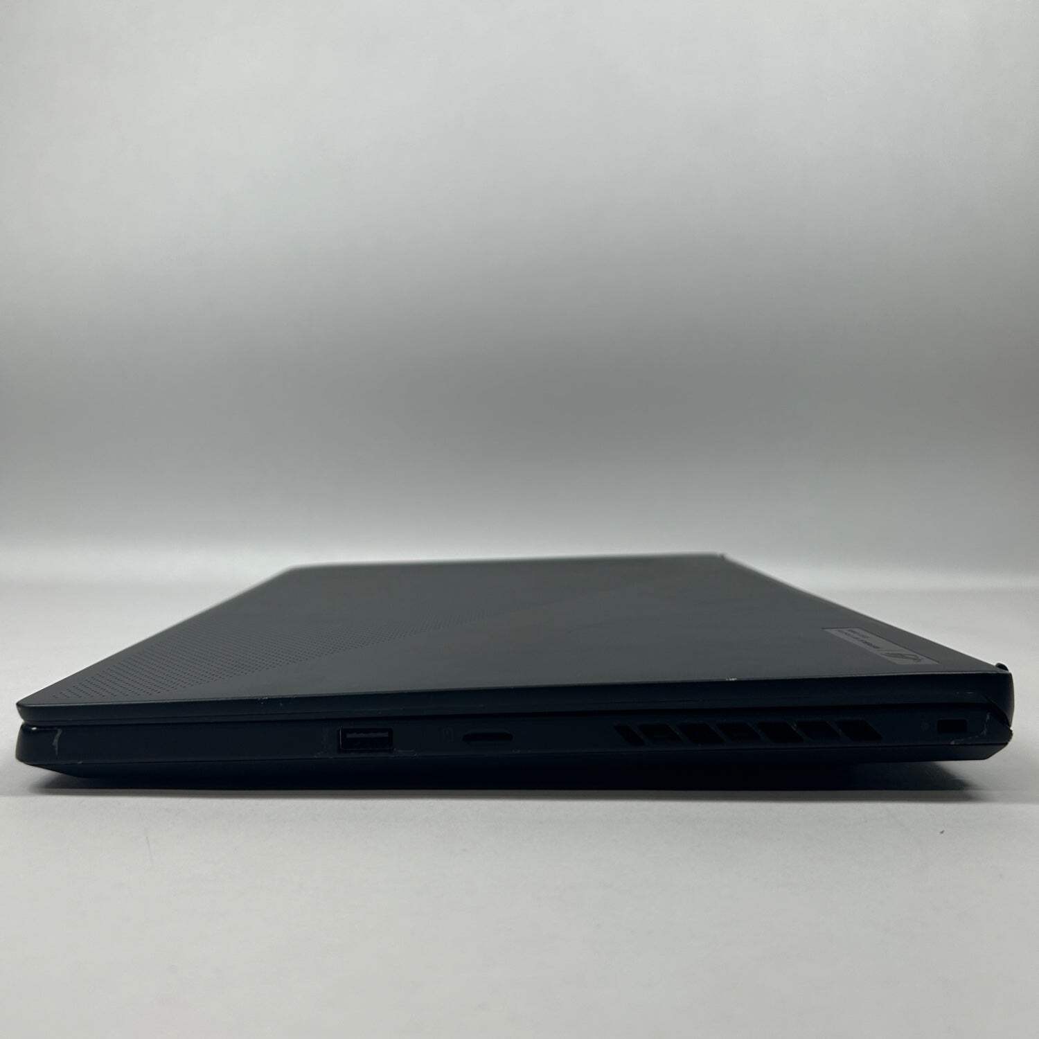 Asus Zephyrus GU603Z 16″ i7-12700H 2.3GHz 16GB RAM 500GB SSD GeForce RTX 3060