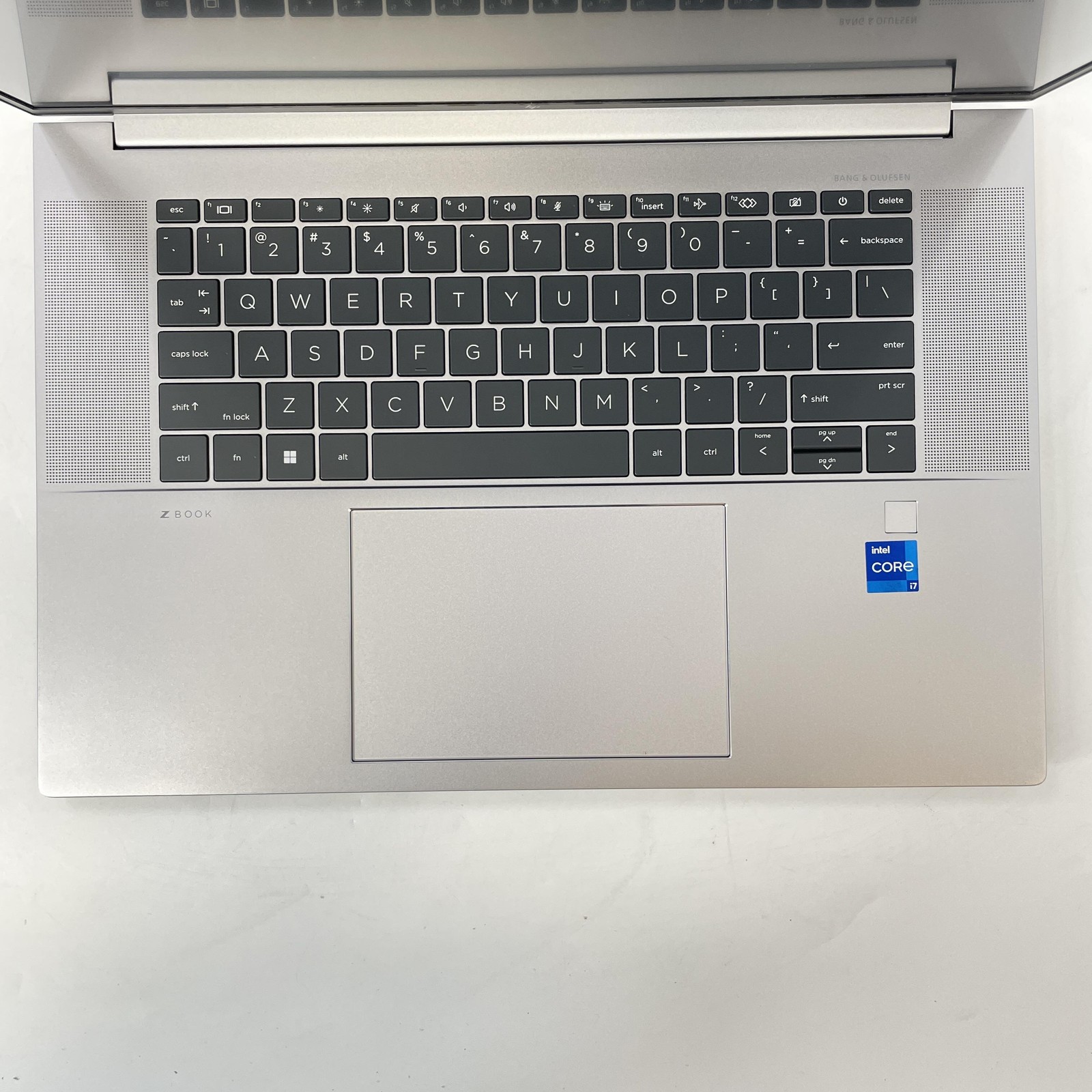 HP ZBook Studio 16 G10 UHD+ 2.4GHz i7-13700H 32GB 512GB RTX 2000 Ada BENT FRAME