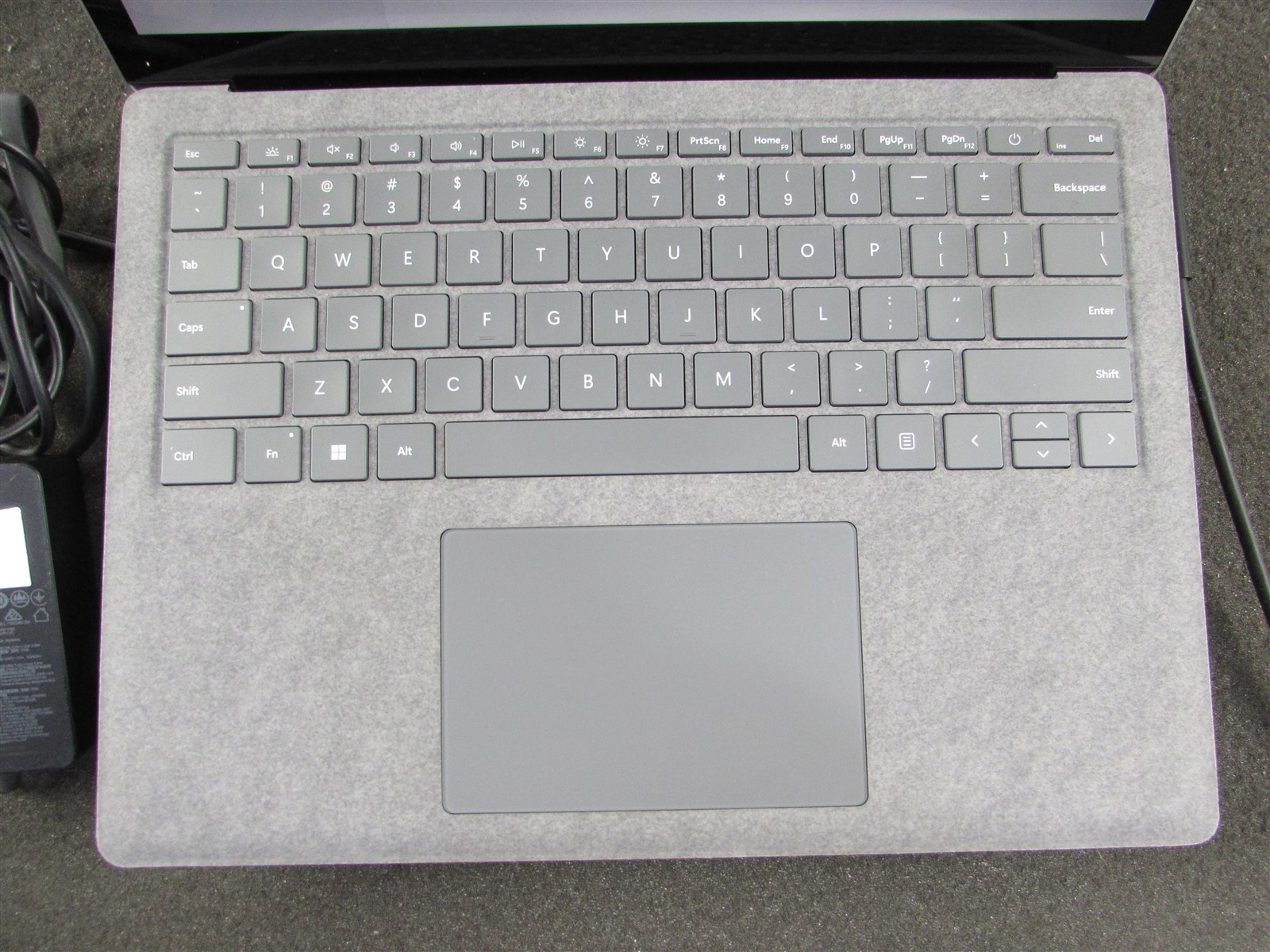 MICROSOFT SURFACE LAPTOP 5 1950 CORE I7-1265U 512GB SSD 16GB RAM NO O.S