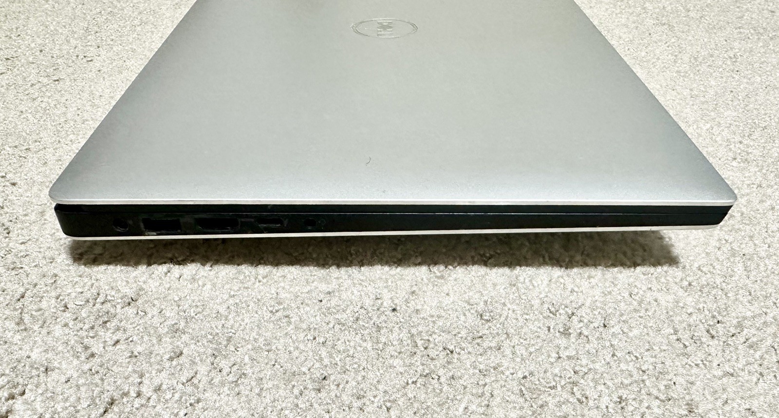 Dell Precision 5530 Xeon E-2176M 32GB 512GB 15.6 Touchscreen Nvidia Quadro P2000