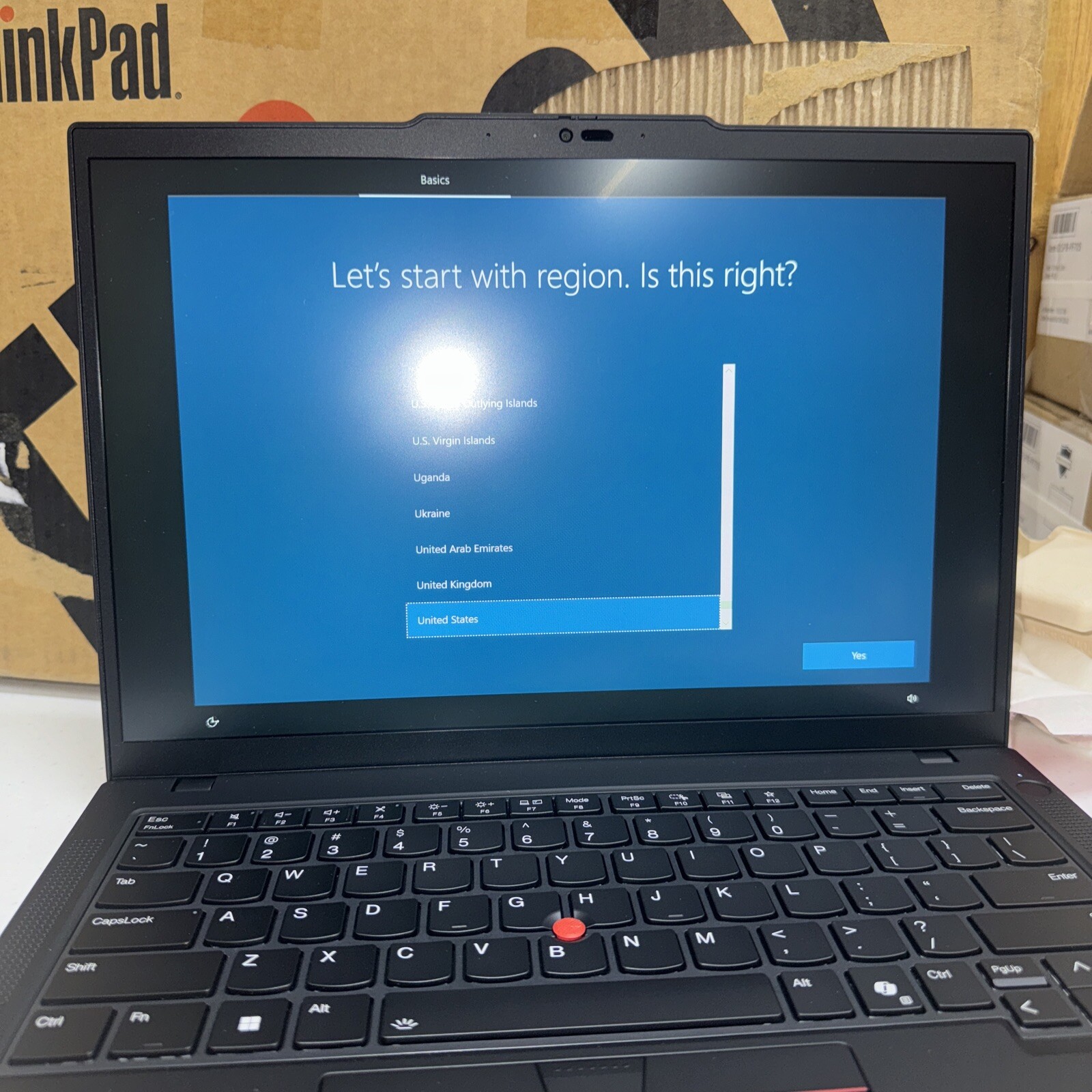 Lenovo ThinkPad T14 Gen 5 AMD Laptop 14″ IPS 60Hz Ryzen 5 PRO 8540U (READ!)