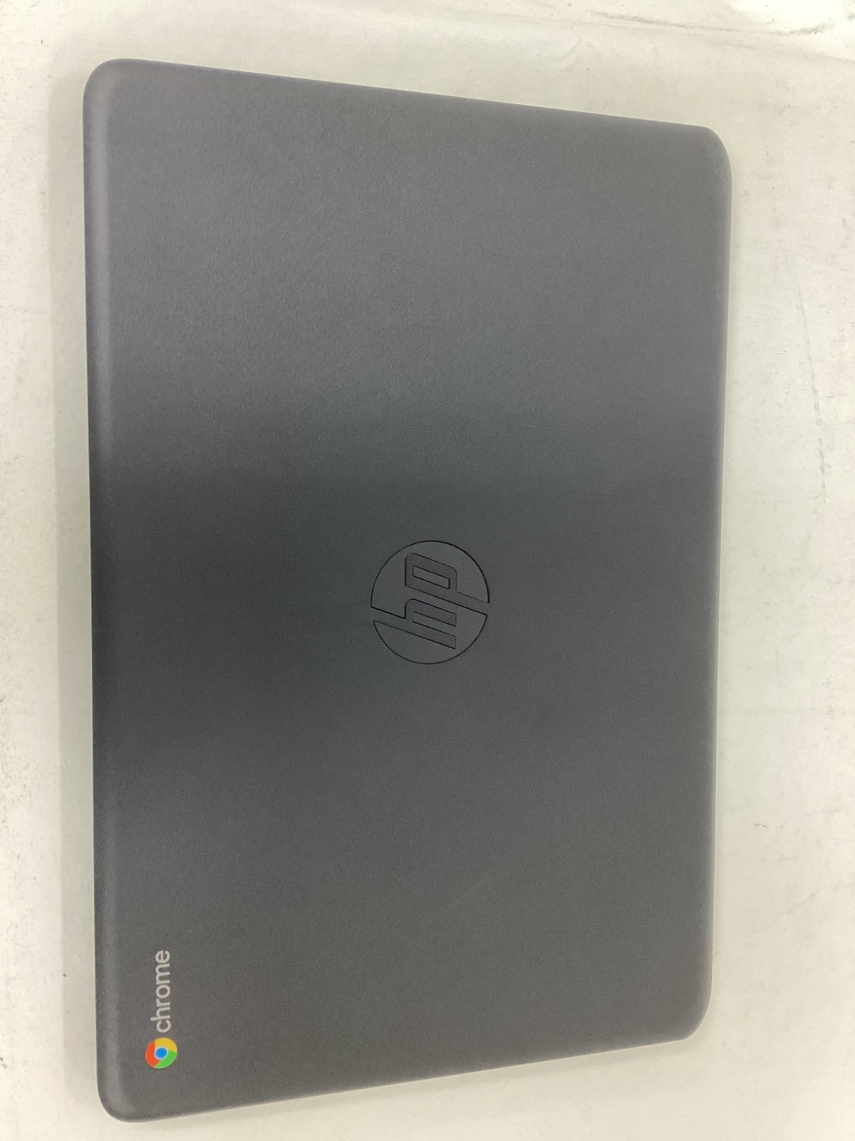 HP 14″ HD Chromebook AMD Dual-Core A4-9120C 4GB RAM 32GB eMMC AMD Radeon R4
