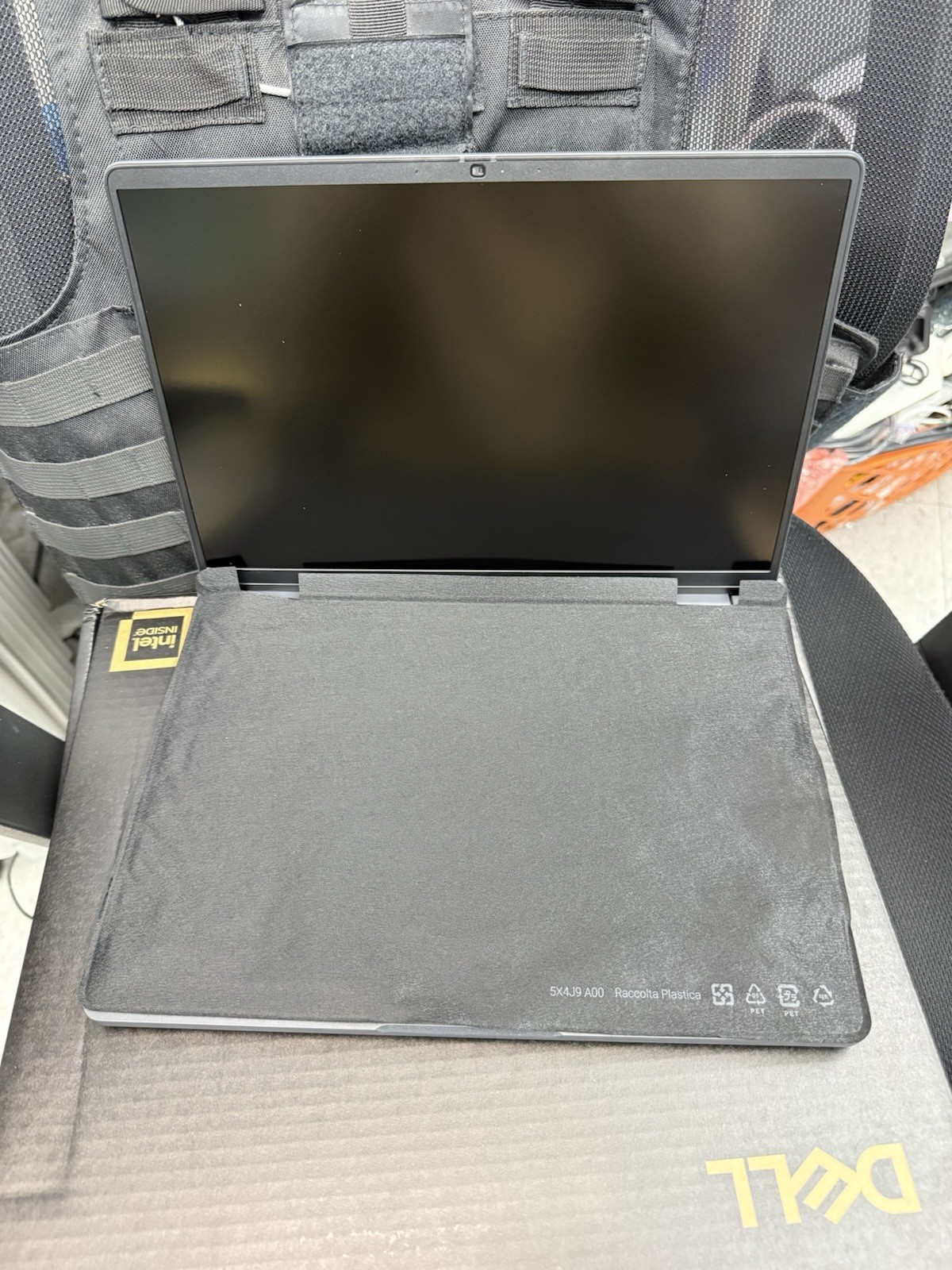 New Dell Pro 14 14 PC14250 14″ Core 3 100U 1.2GHz 8GB RAM 256GB – For Parts