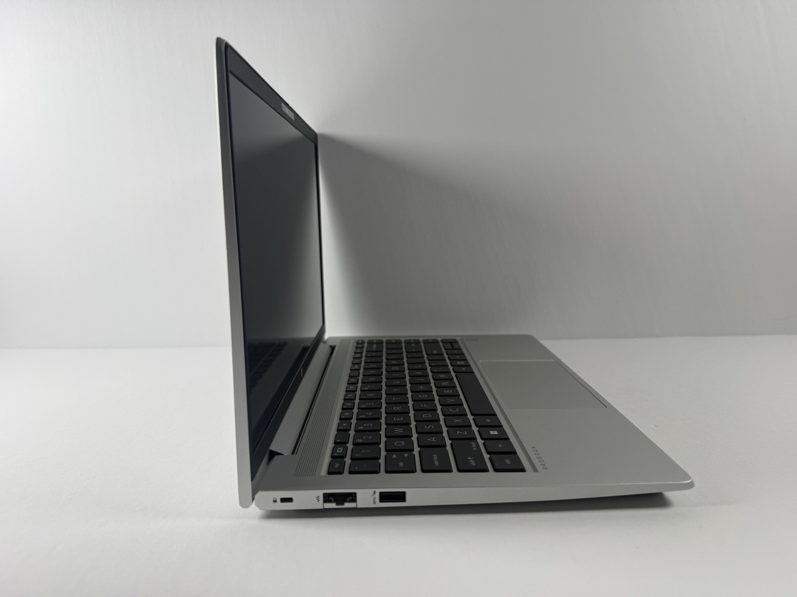 HP PROBOOK 445 G10 14″ LAPTOP + RYZEN 5 7530U + 4GB DDR4 + 256GB NVMe + WIN 11