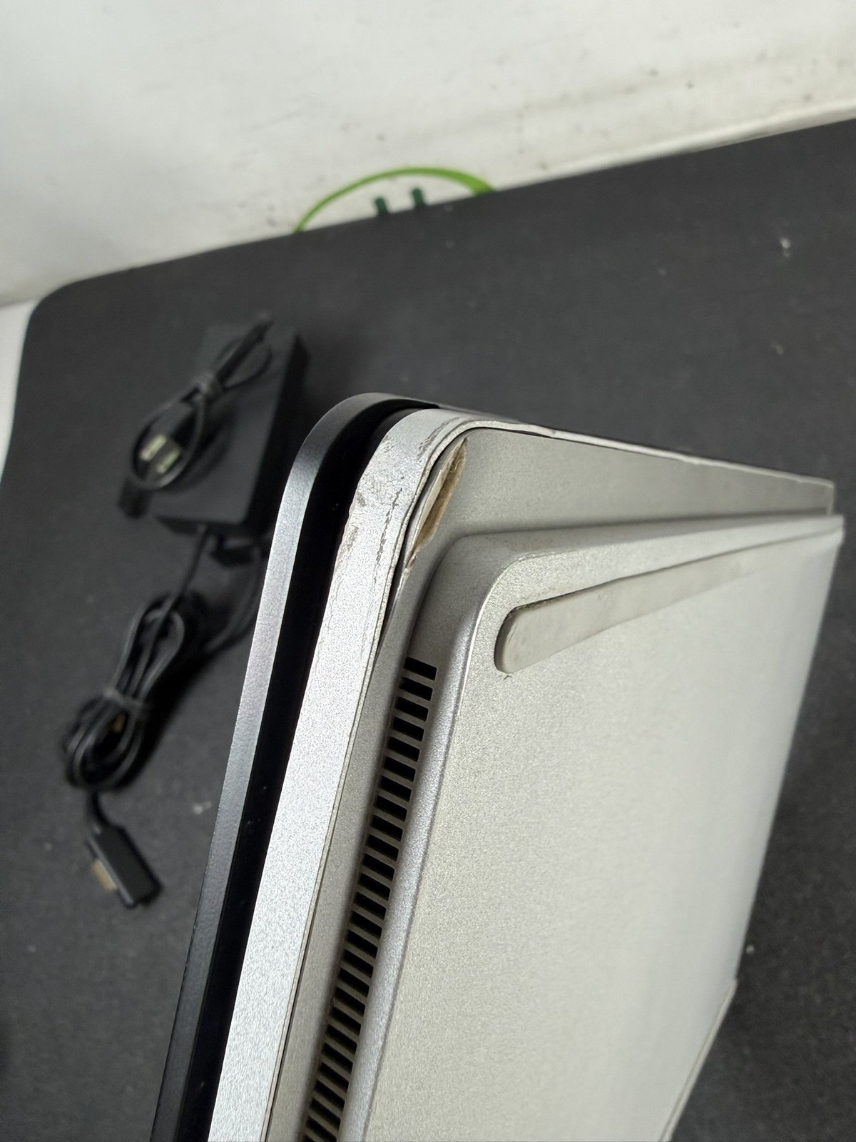 Microsoft Surface Laptop Studio i5-11300H 3.1GHz 16GB DDR4 256GB M.2 – READ