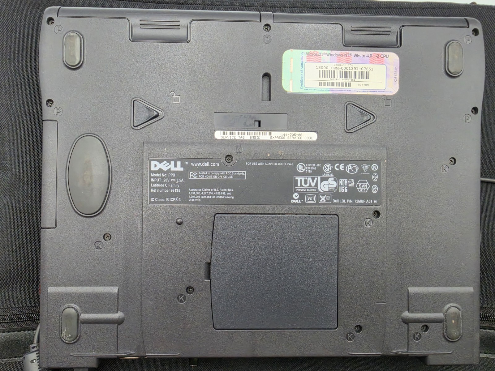 Dell Latitude CPx P3 500Mhz, 384Mb RAM, Win XP, Network Card, Case And Charger!