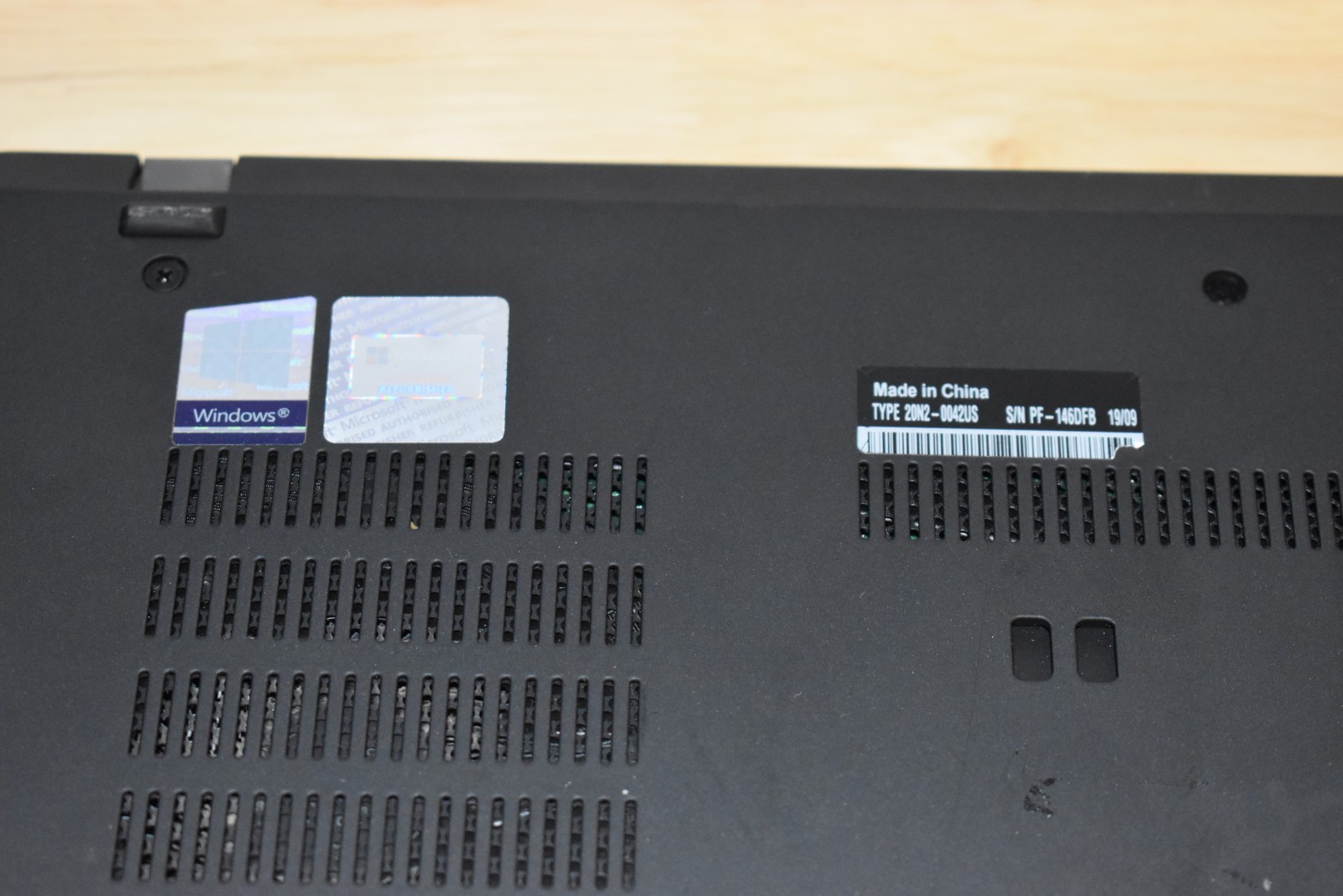 Lenovo Thinkpad T490 Quad Core i7-8565U 16GB RAM 512GB SSD 2560×1440 QHD Win 11