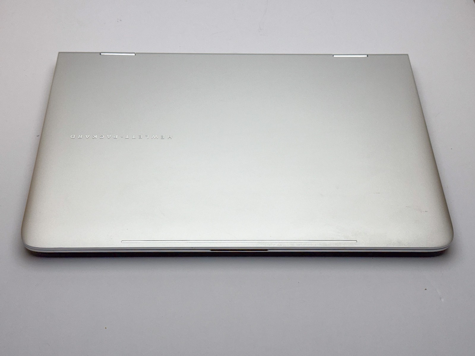 HP Spectre x360 13-4013DX 13.3″ Touch Core i7-5500U 8GB RAM 256GB SSD Silver