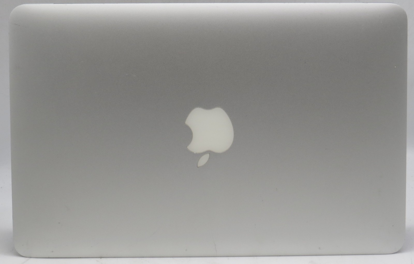 2012 MacBook Air A1465 | i7-3667U | 8GB DDR3 RAM | 256GB HDD | macOS 10.13