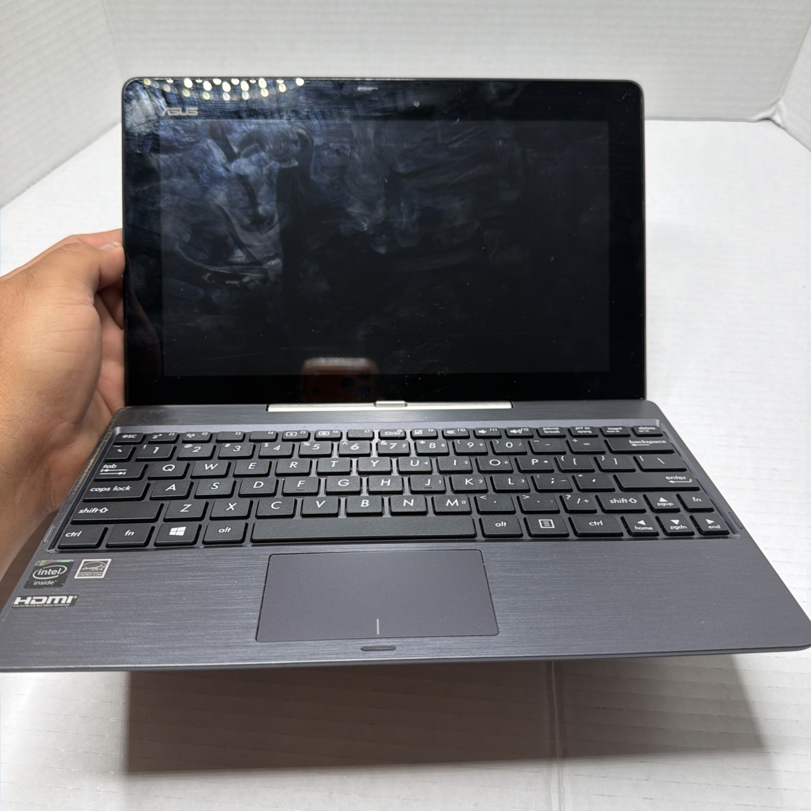 ASUS Transformer Book T100TAF 10.1″ Laptop Touchscreen 2GB Intel 32GB Untested