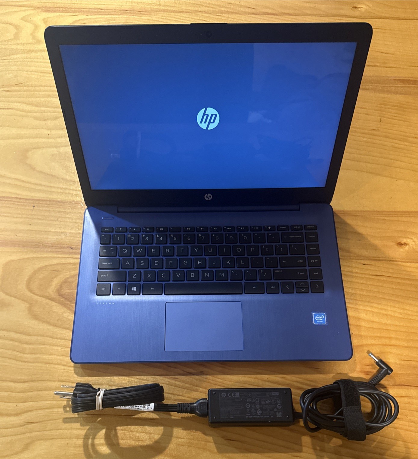 Official HP STREAM 14-CB161WM 32GB/4GB/1.6GHZ INTEL EMMC 14″ Laptop Works!