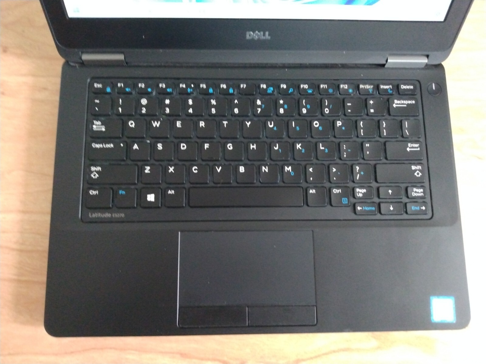 Used Dell Latitude E5270 Core i5 Wndows 11 512gb SSD Drive 16gb RAM laptop
