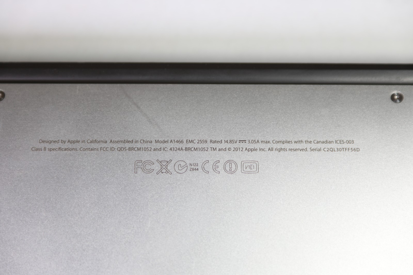 MacBook Air (1466) Intel Core i5-3427U CPU 1.80GHz-4GB RAM-128GB SSD-CatalinaOS