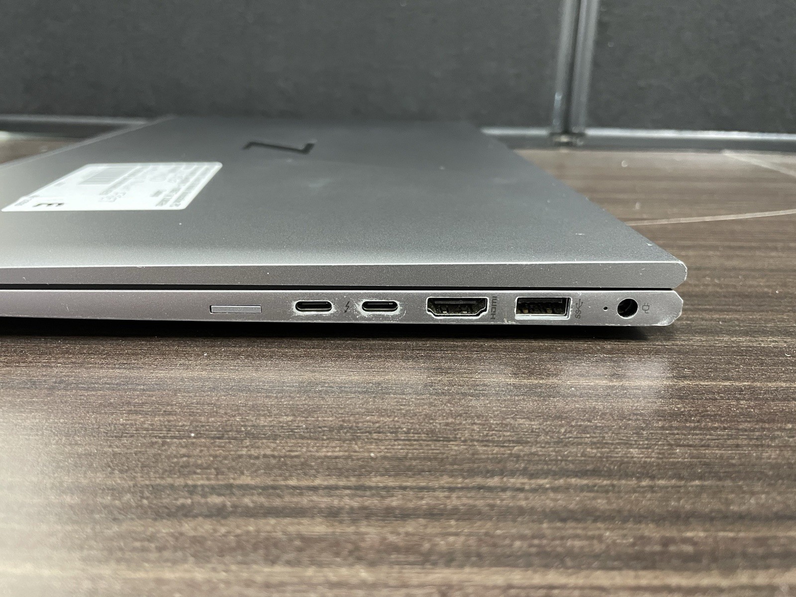 HP ZBook Firefly 15 G8 Mobile Workstation i7-1185G7 32GB RAM 512GB SSD *read*